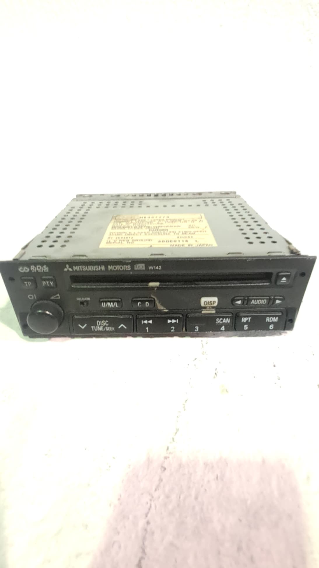 Sistema audio / radio cd MITSUBISHI MONTERO (V60/V70)