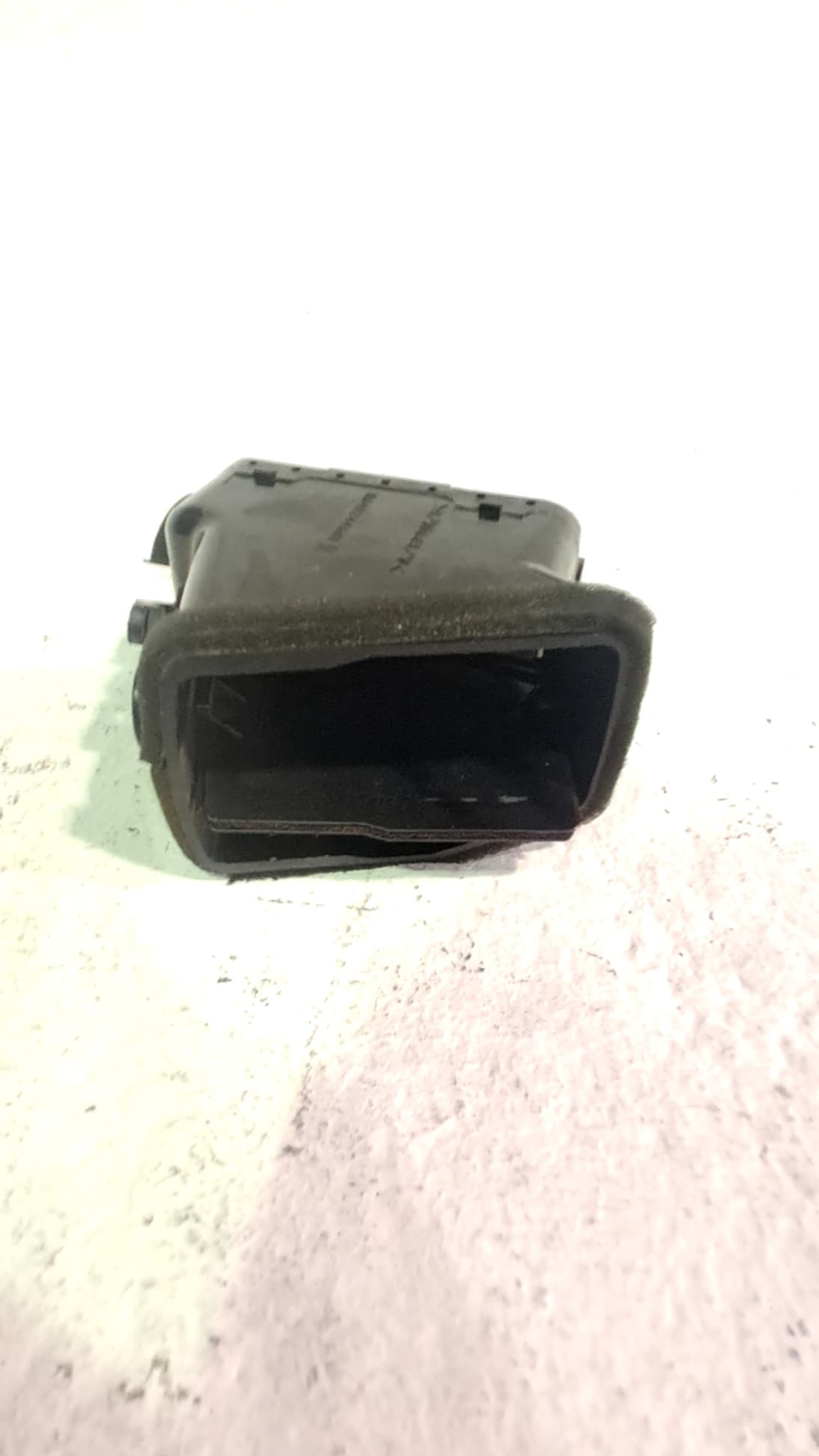 Recambio MITSUBISHI MONTERO (V60/V70) ref. MR402666 2
