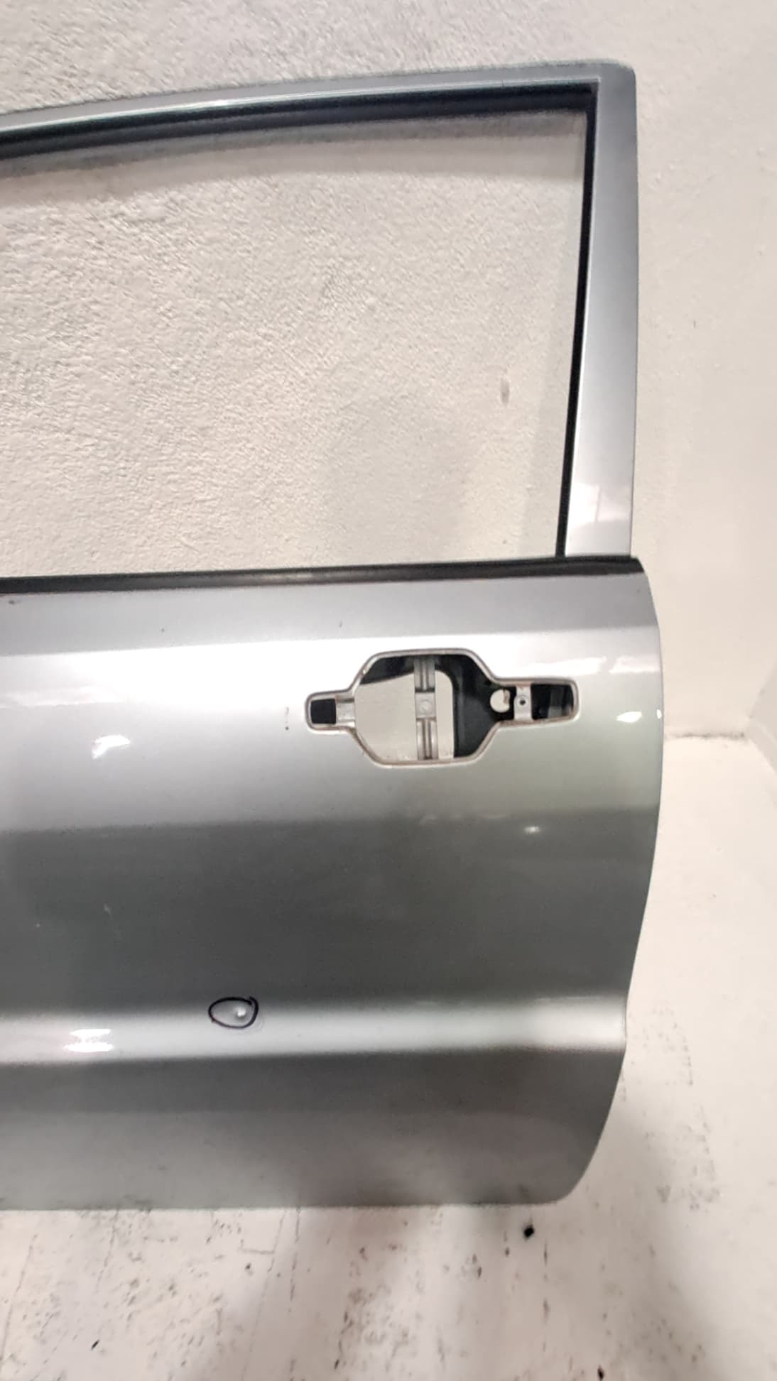 Puerta delantera izquierda MITSUBISHI MONTERO (V60/V70) 3