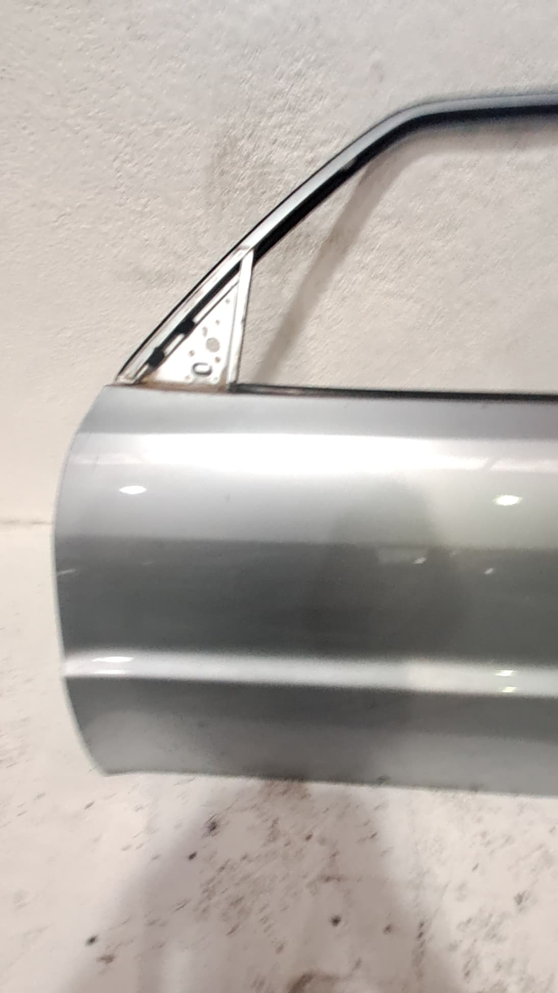Puerta delantera izquierda MITSUBISHI MONTERO (V60/V70) 2