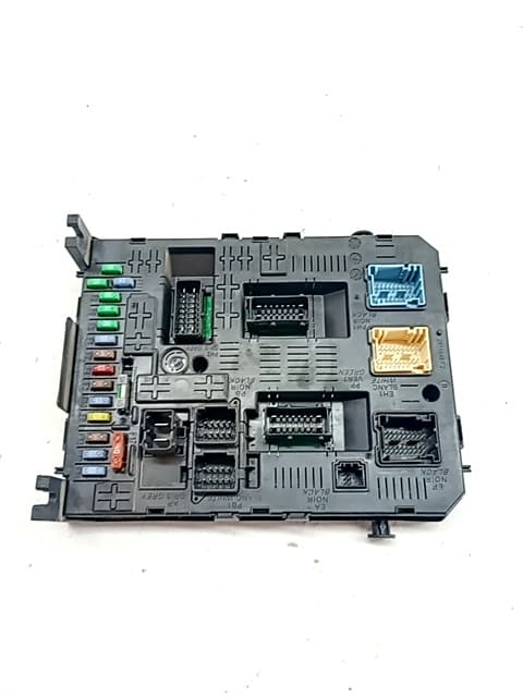 Caja reles / fusibles CITROEN BERLINGO