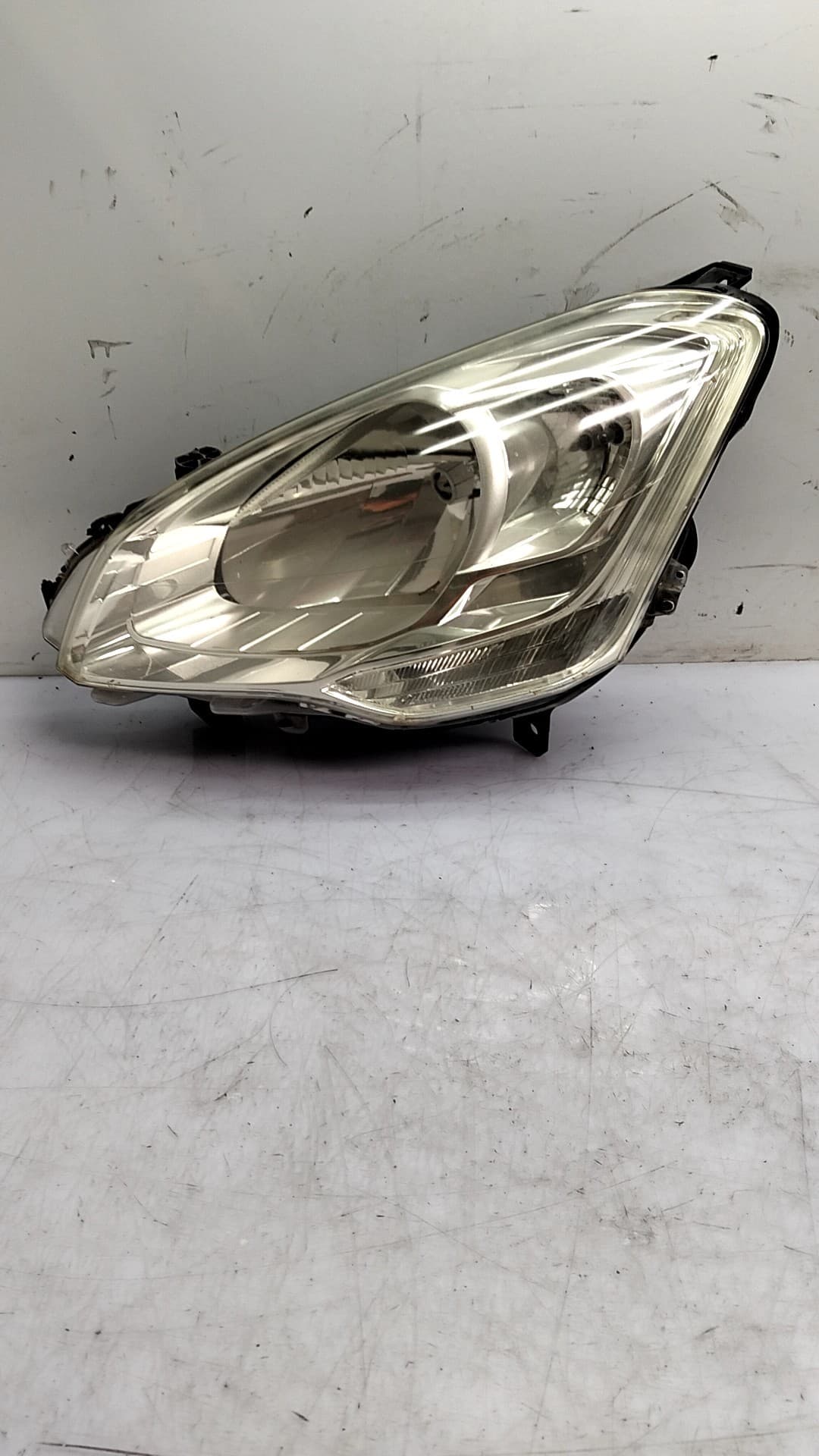 Faro izquierdo CITROEN BERLINGO