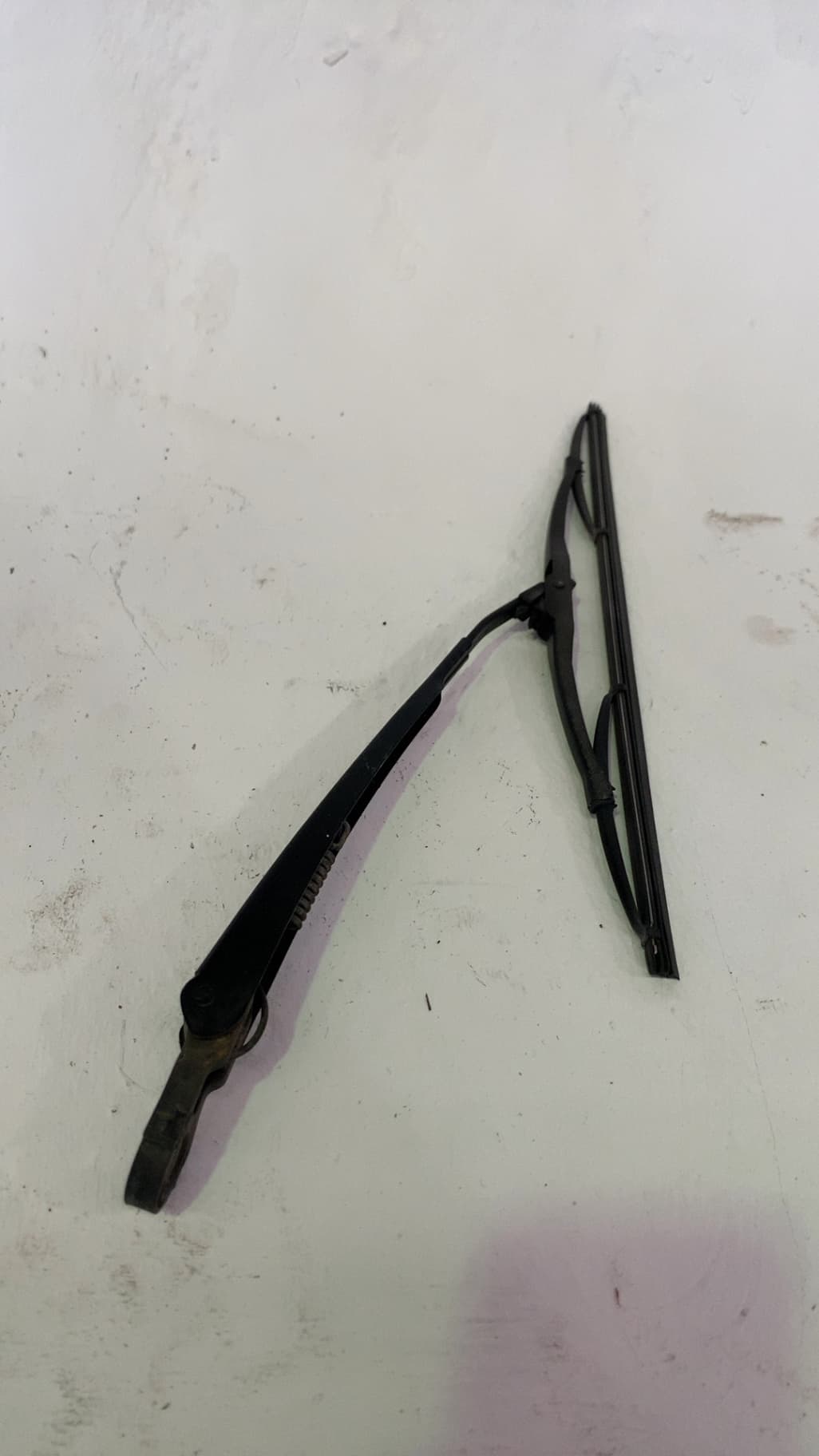 Brazo limpia trasero SEAT IBIZA (6L1)