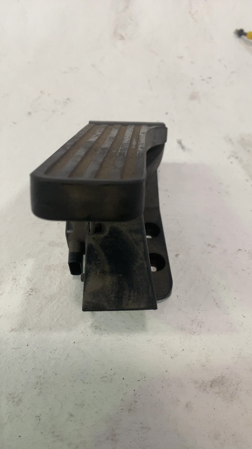 Pedal acelerador MERCEDES-BENZ CLASE C (W203) BERLINA 3