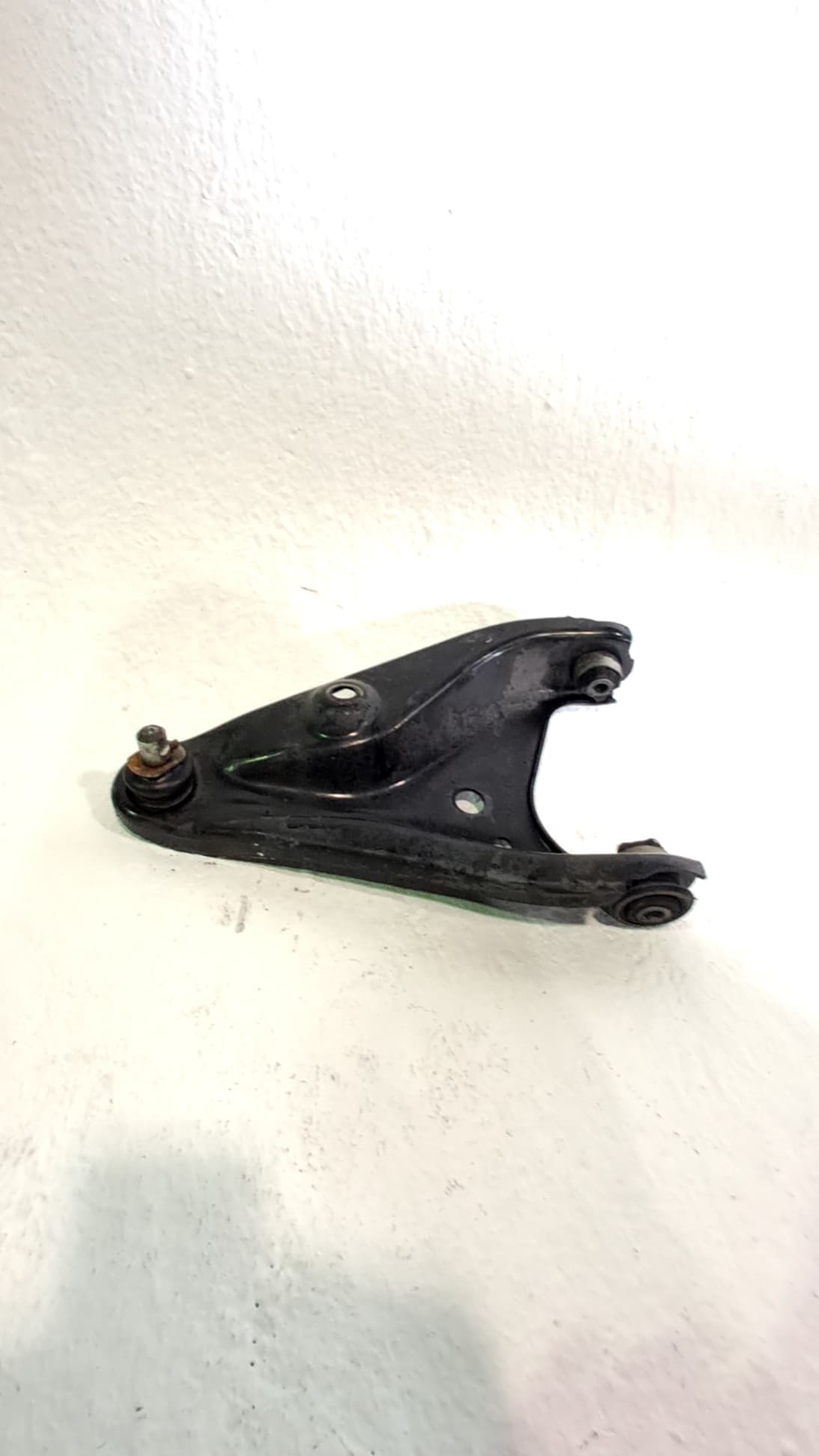 Brazo suspension inferior delantero derecho DACIA LOGAN II