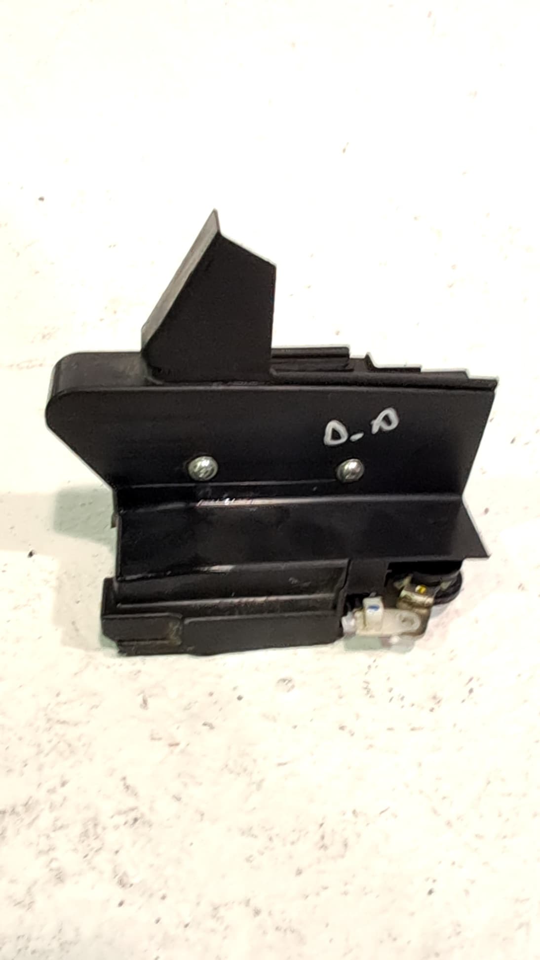Cerradura puerta delantera derecha DACIA LOGAN II