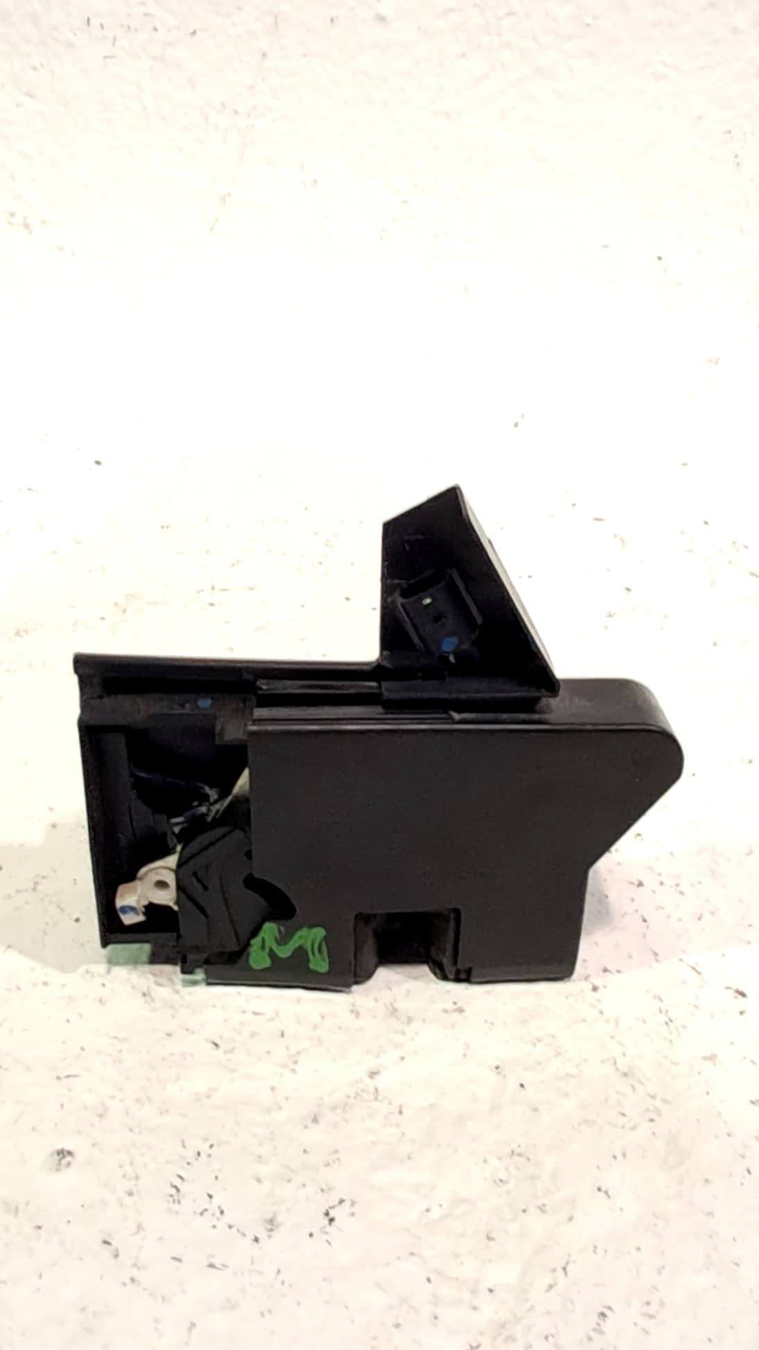 Cerradura puerta delantera derecha DACIA LOGAN II 3
