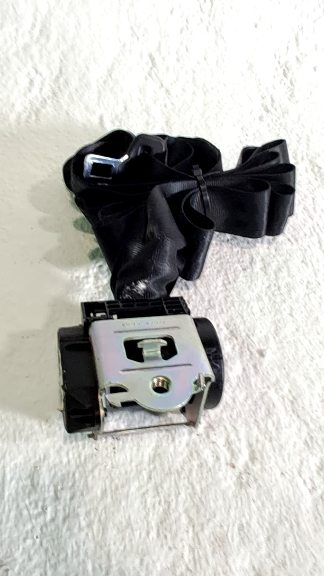 Cinturon seguridad delantero derecho DACIA LOGAN II 4