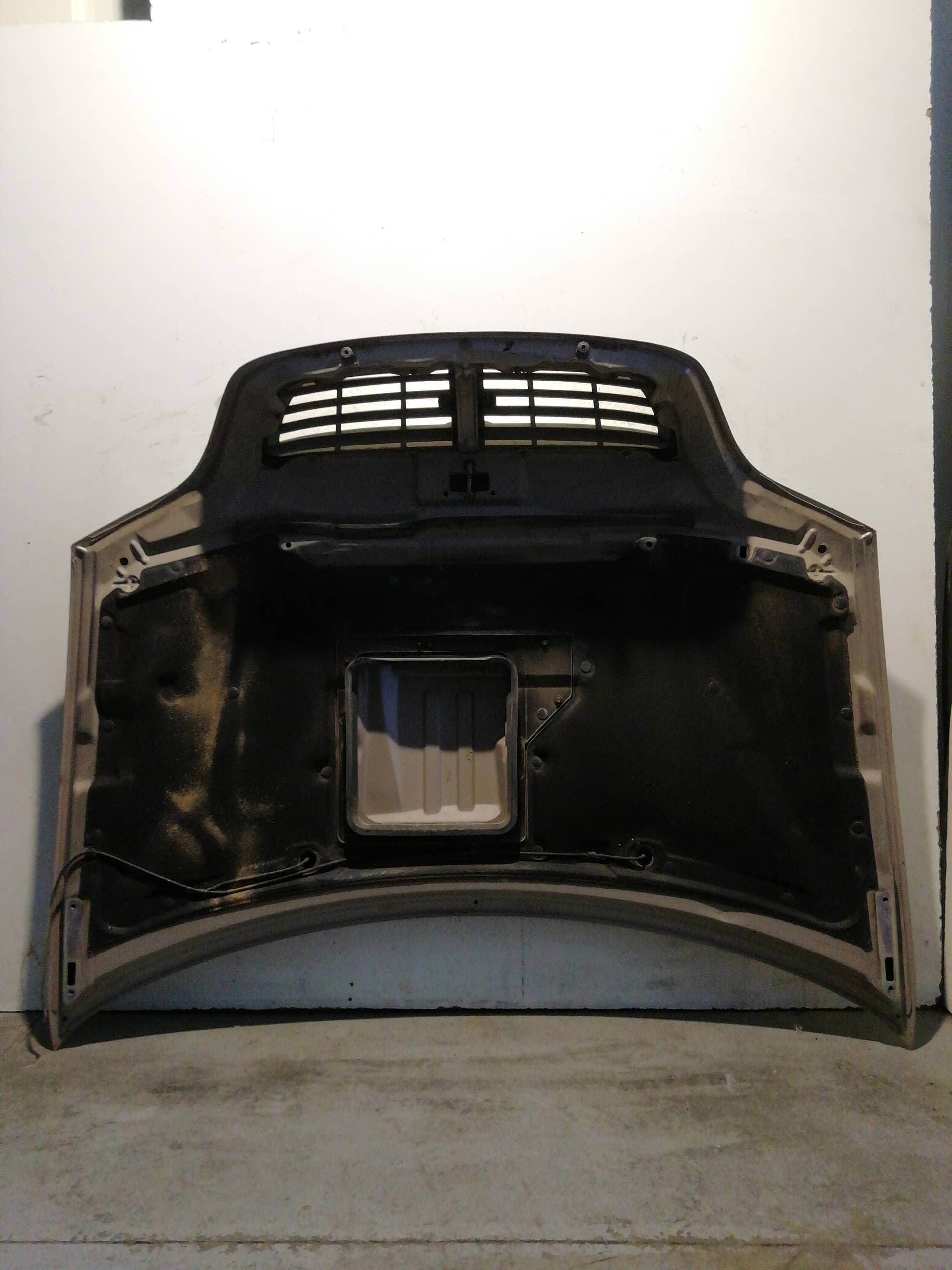 Capot KIA CARNIVAL II 2