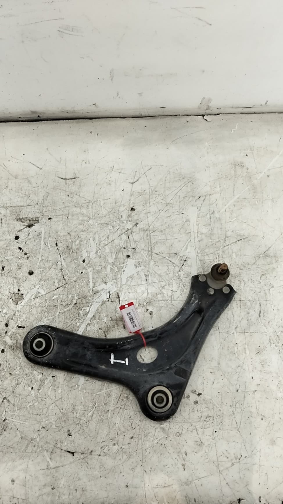 Brazo suspension inferior delantero izquierdo PEUGEOT 2008 (--.2013->)