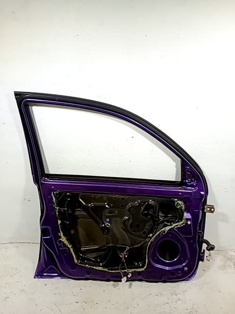 Puerta delantera izquierda NISSAN MICRA (K12E) 2