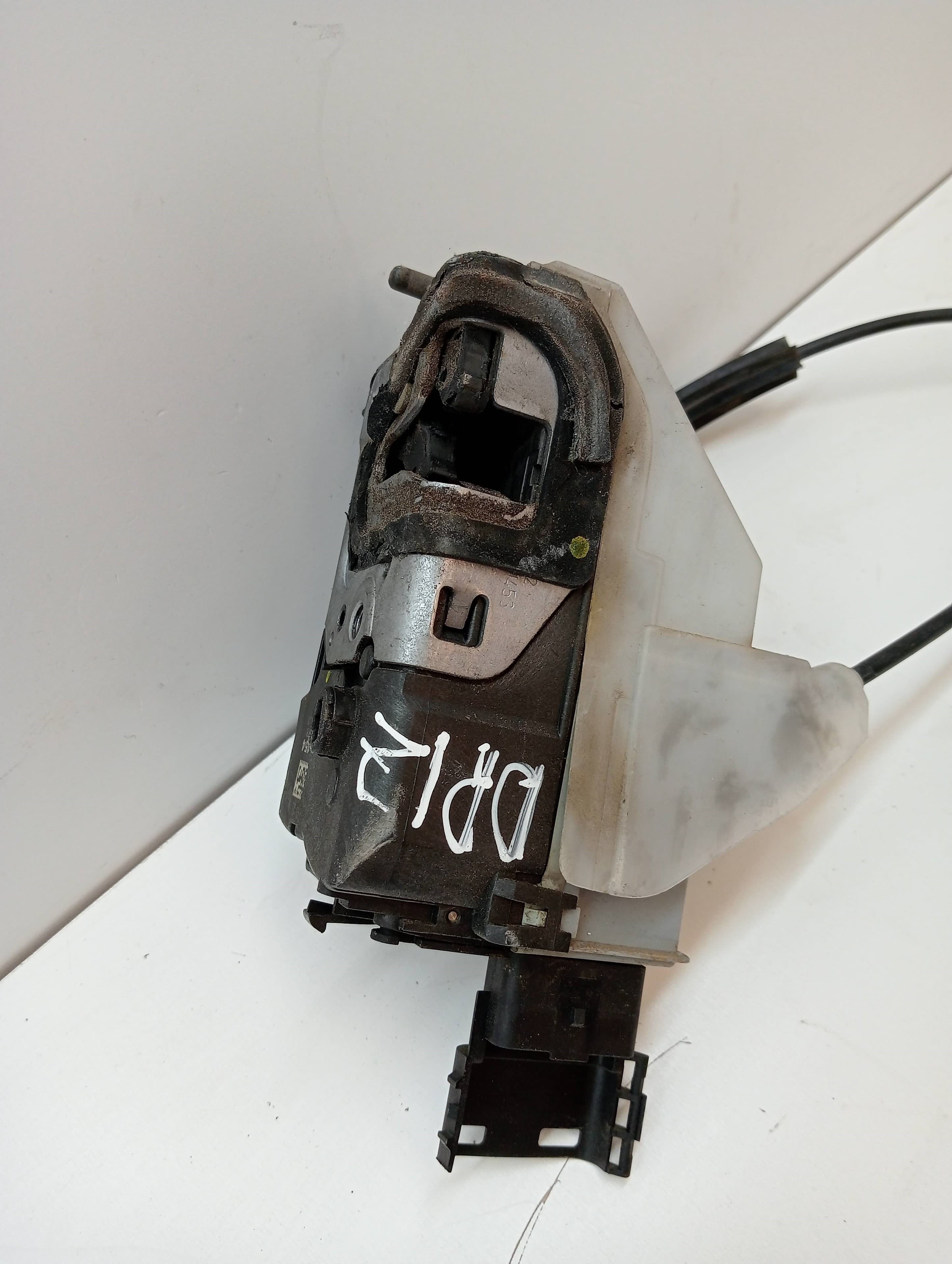 Cerradura puerta delantera derecha CITROEN C5 BERLINA 3