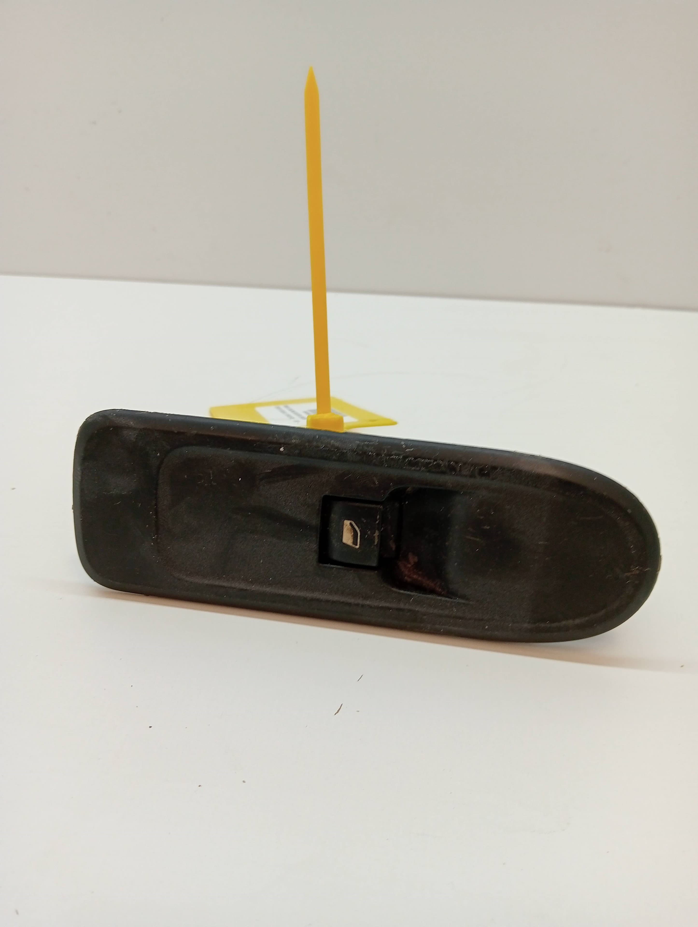 Mando elevalunas delantero derecho CITROEN C5 BERLINA