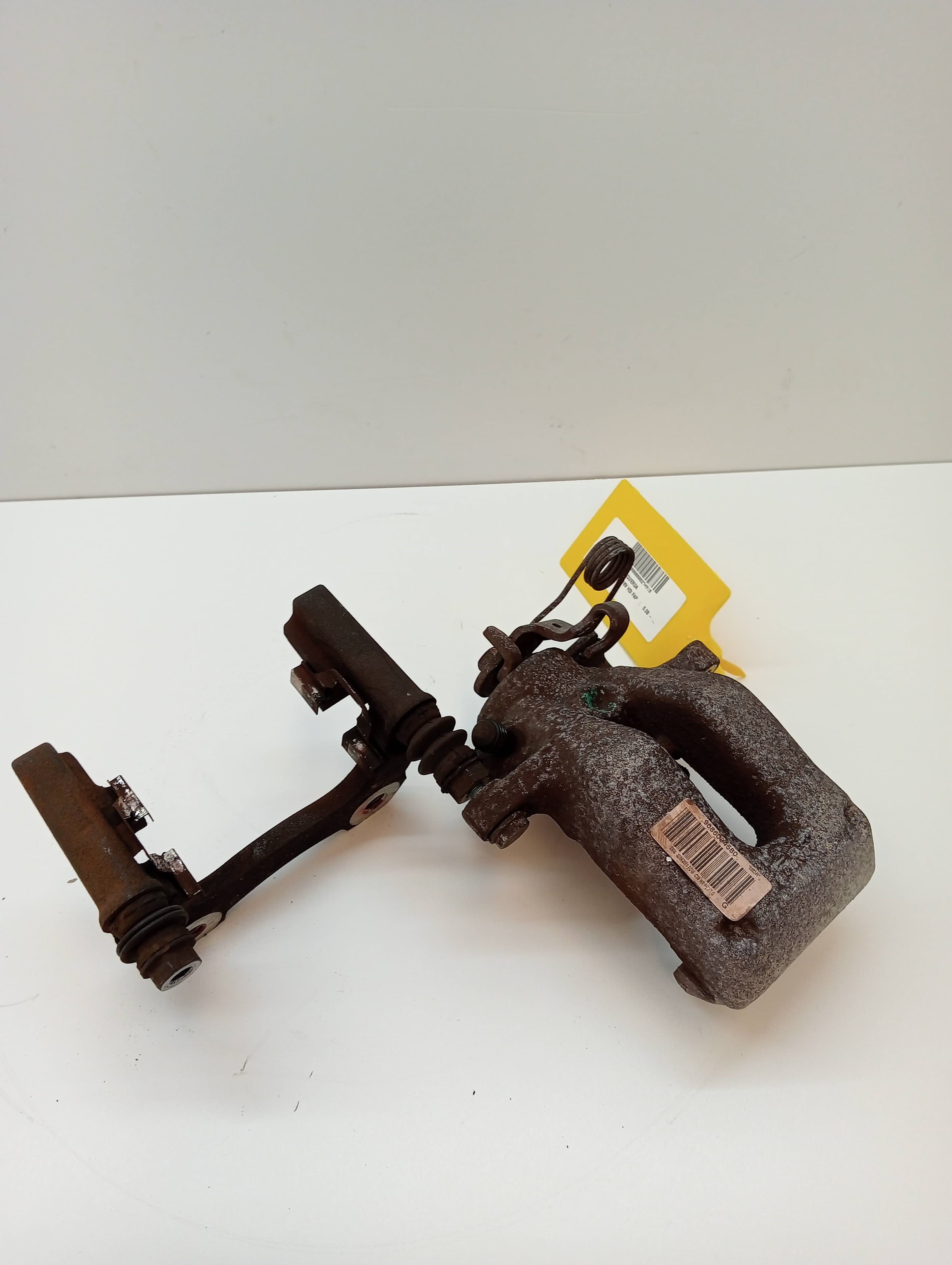 Recambio CITROEN C5 BERLINA ref. 4401G4