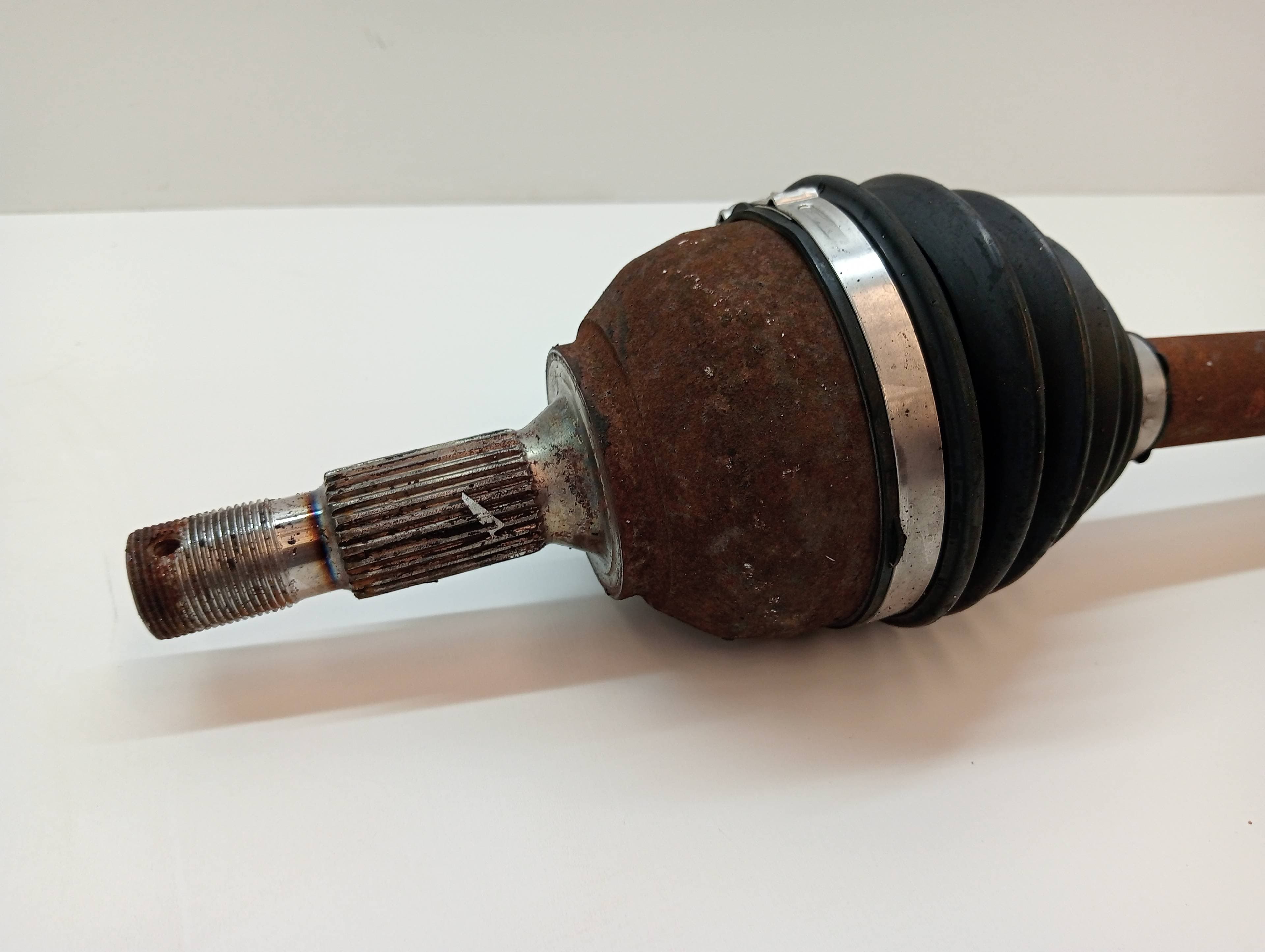 Transmision delantera izquierda CITROEN C5 BERLINA 3
