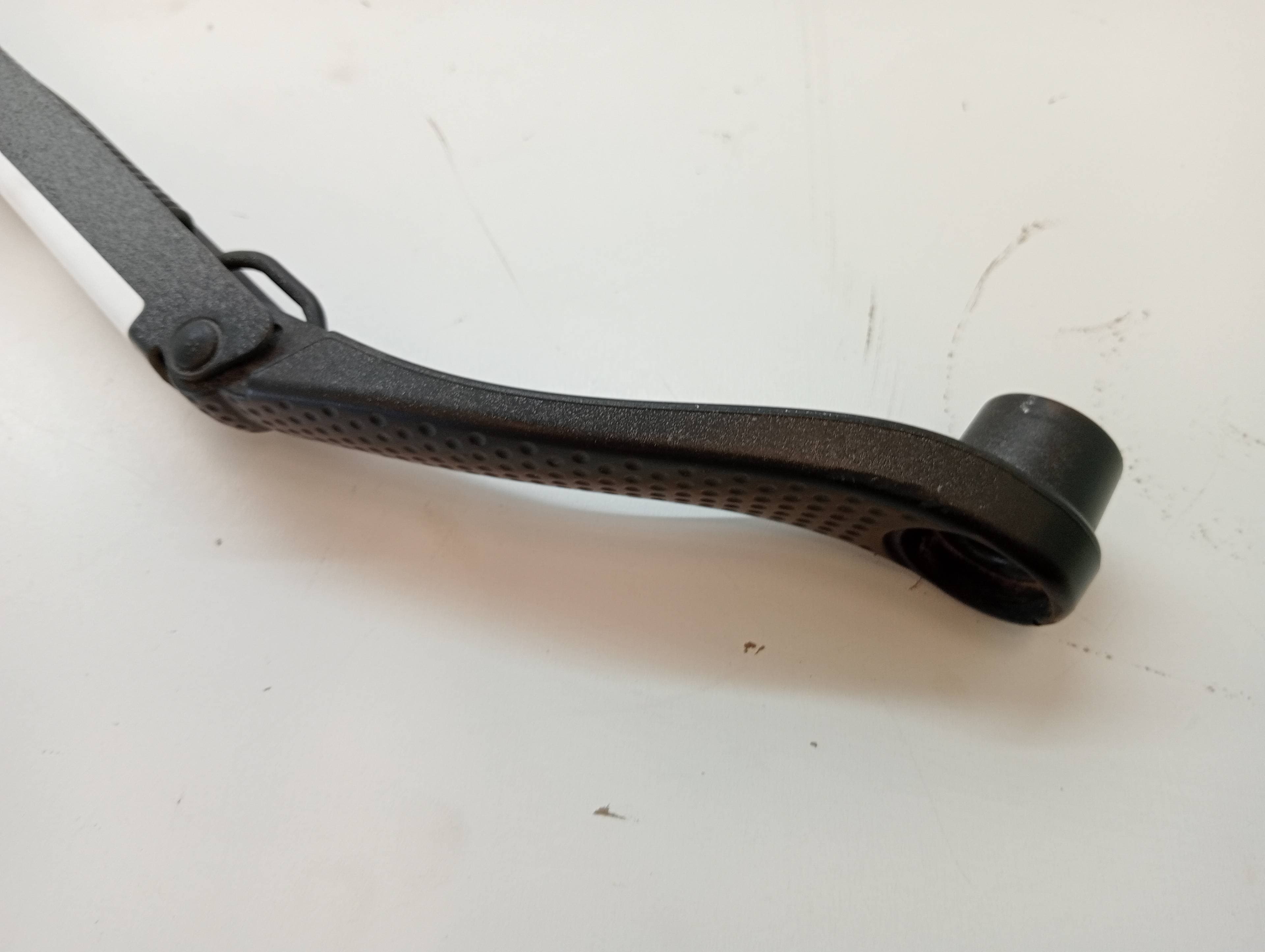 Brazo limpia delantero derecho CITROEN C5 BERLINA 4