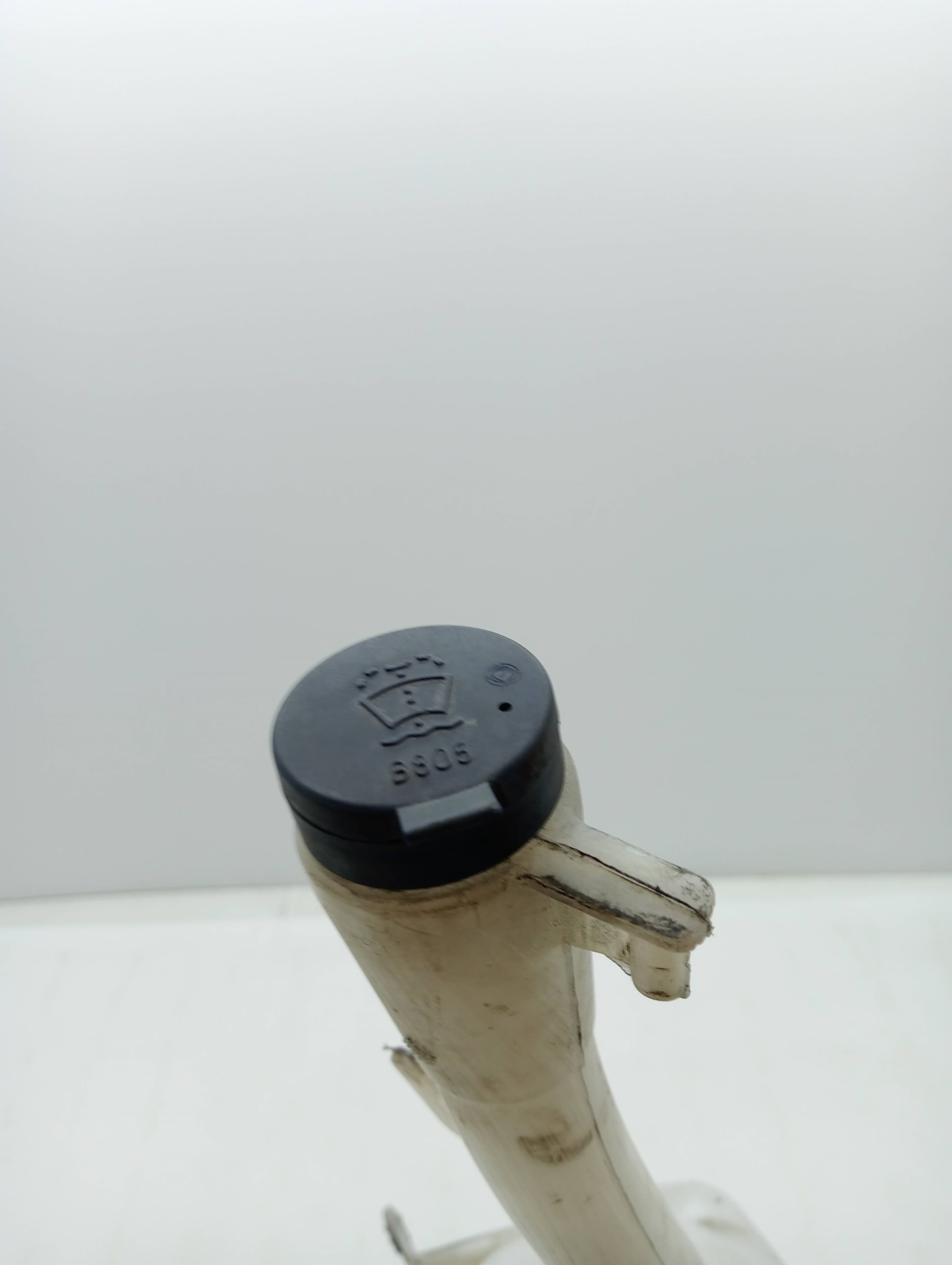 Deposito limpia FIAT DOBLO CARGO 2