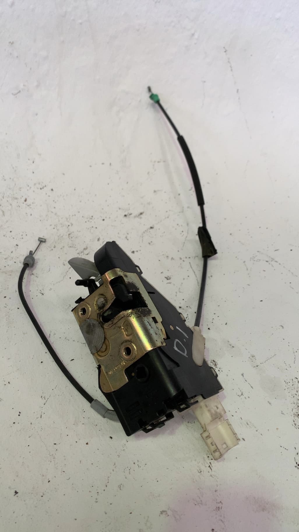 Cerradura puerta delantera izquierda CITROEN C4 BERLINA 2