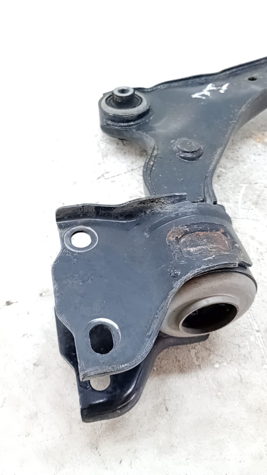 Brazo suspension inferior delantero izquierdo LAND ROVER DISCOVERY 3