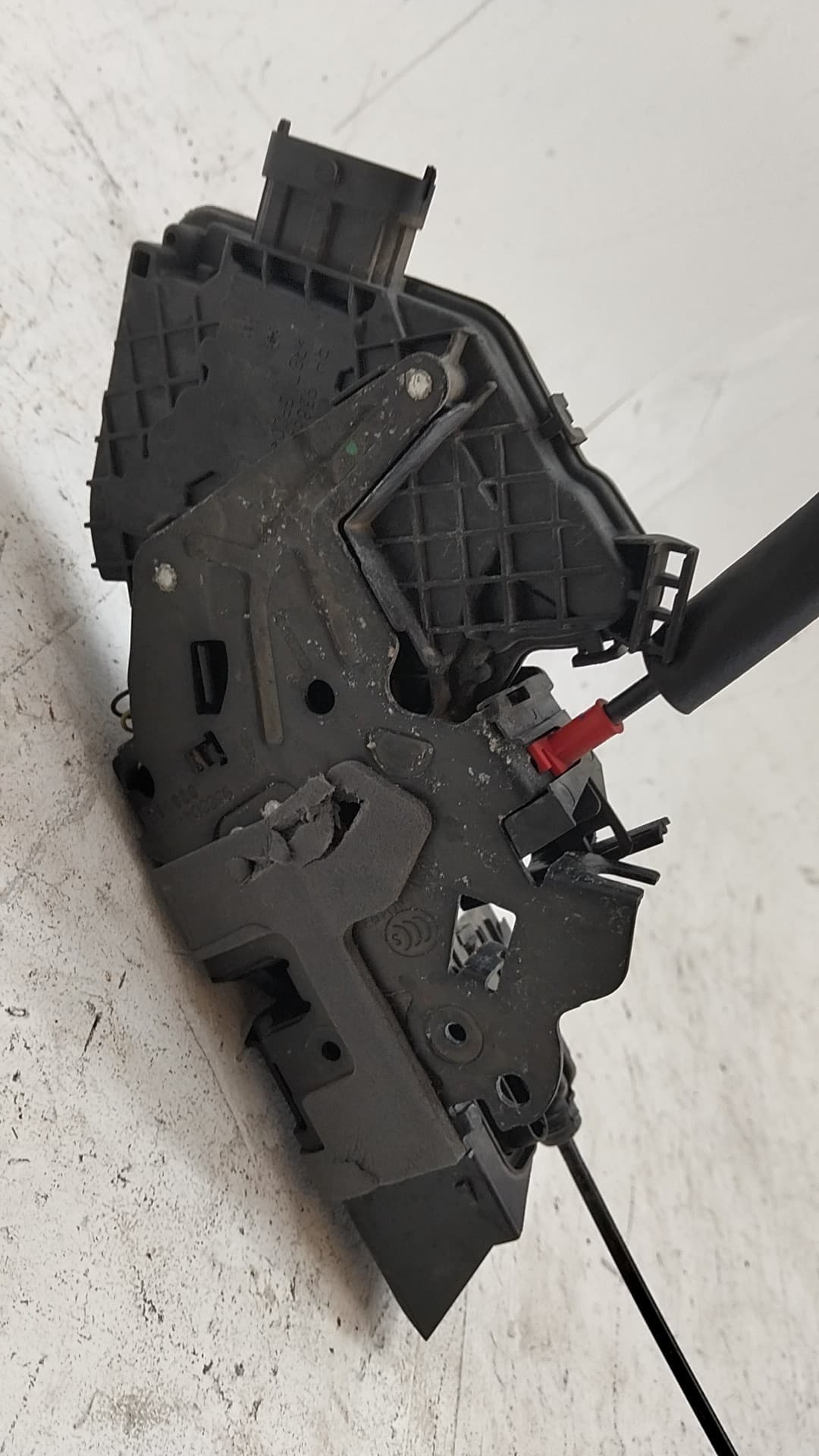 Cerradura puerta trasera derecha LAND ROVER DISCOVERY 3