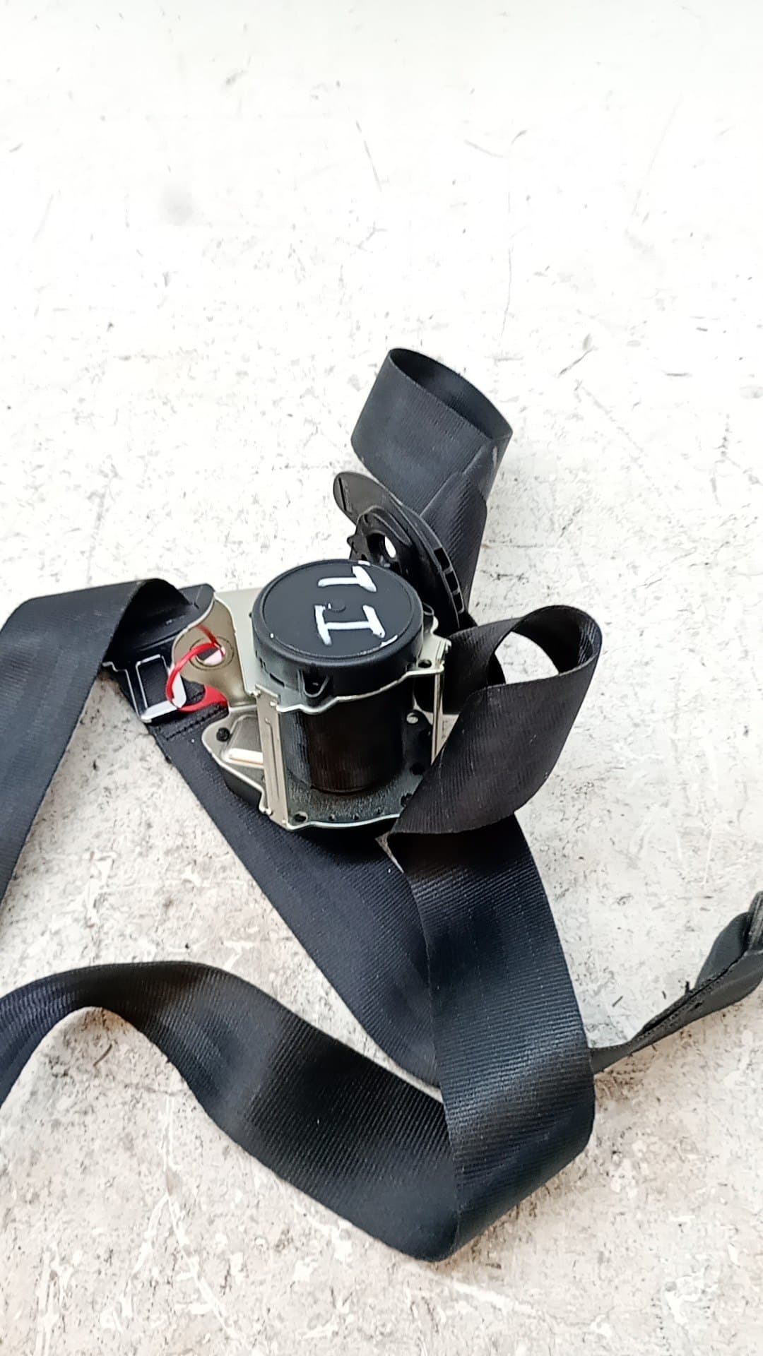 Cinturon seguridad trasero izquierdo LAND ROVER DISCOVERY 2