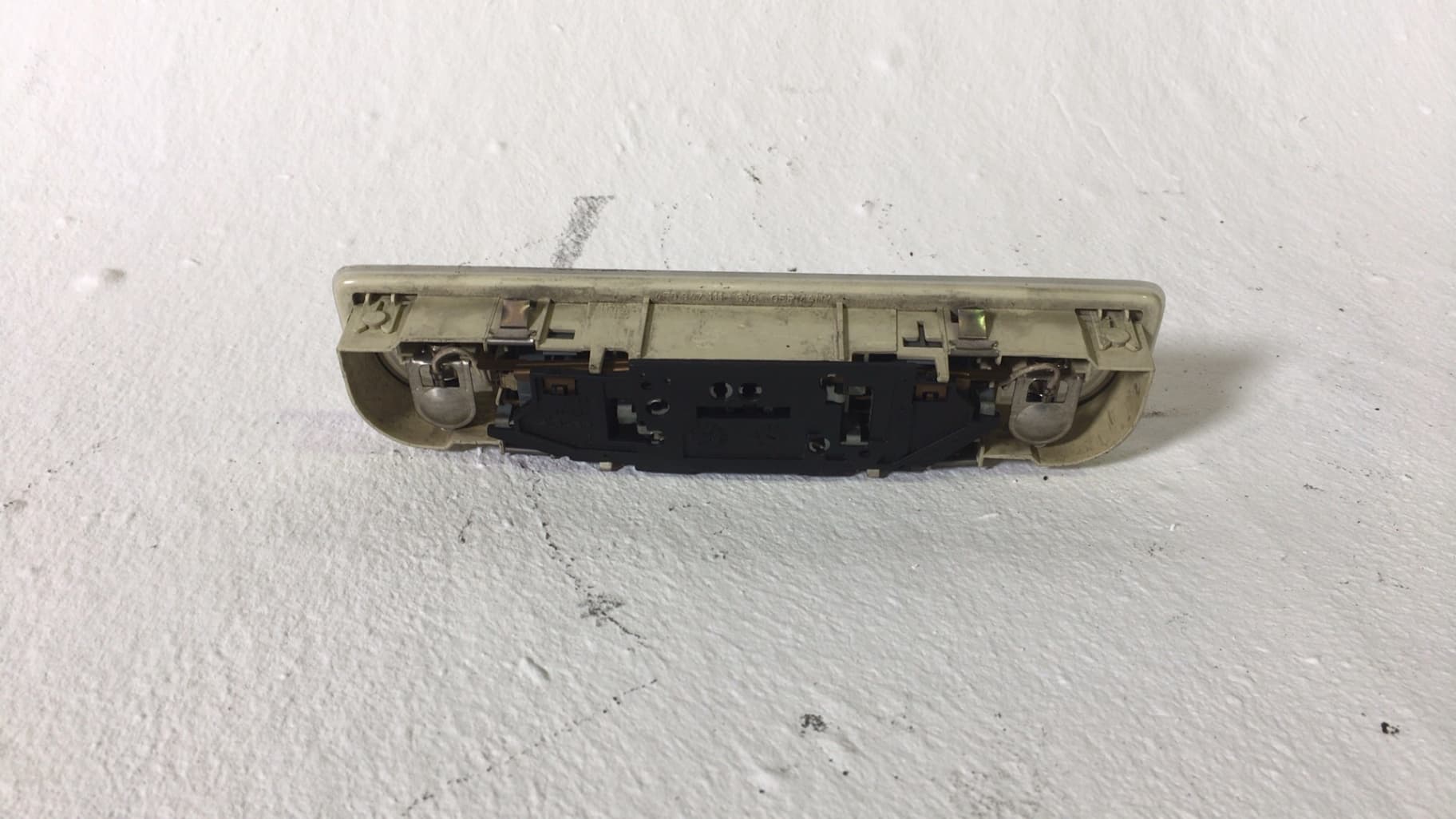 Luz interior AUDI A6 AVANT (4F5) 2