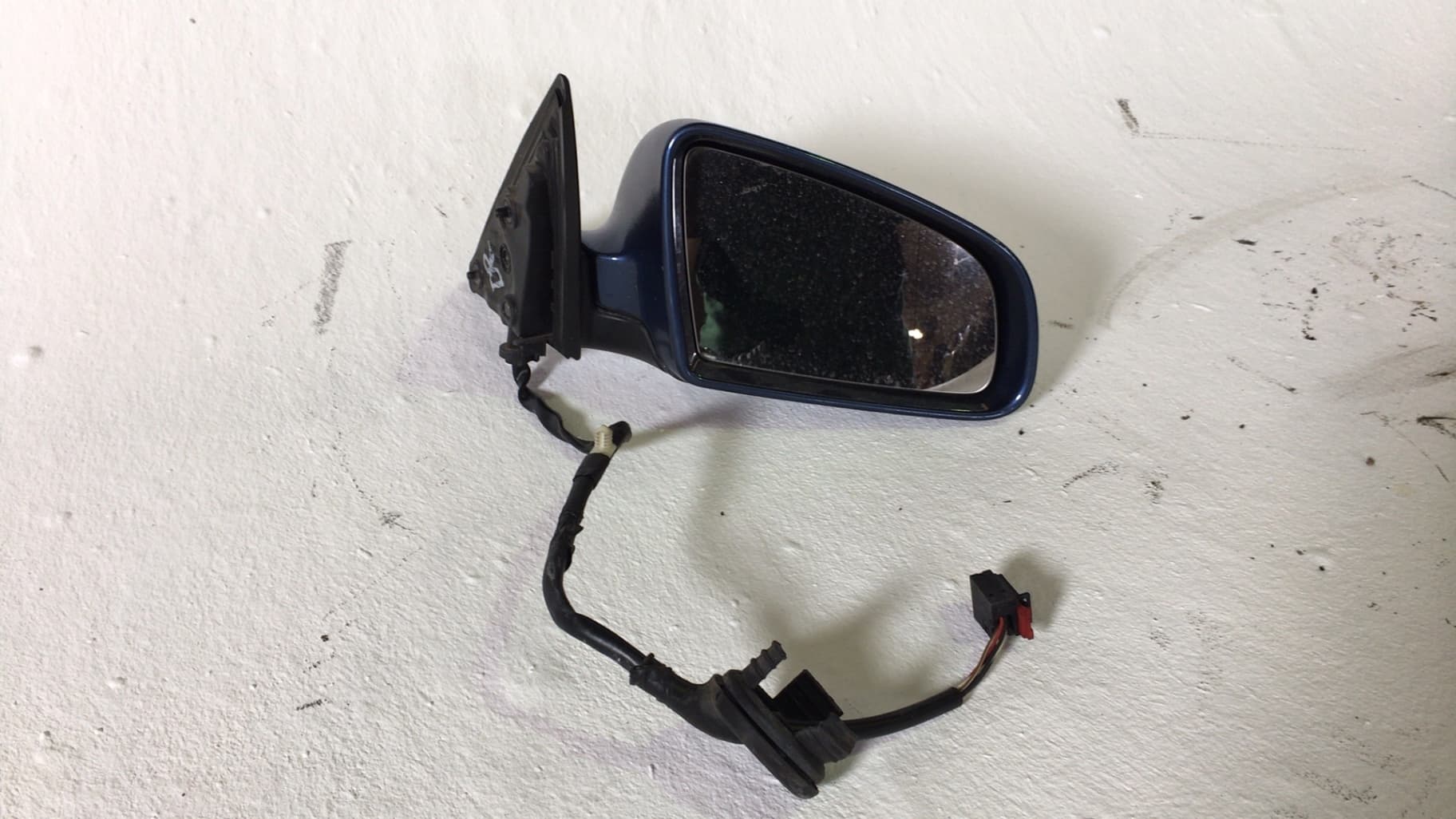 Retrovisor derecho AUDI A6 AVANT (4F5)