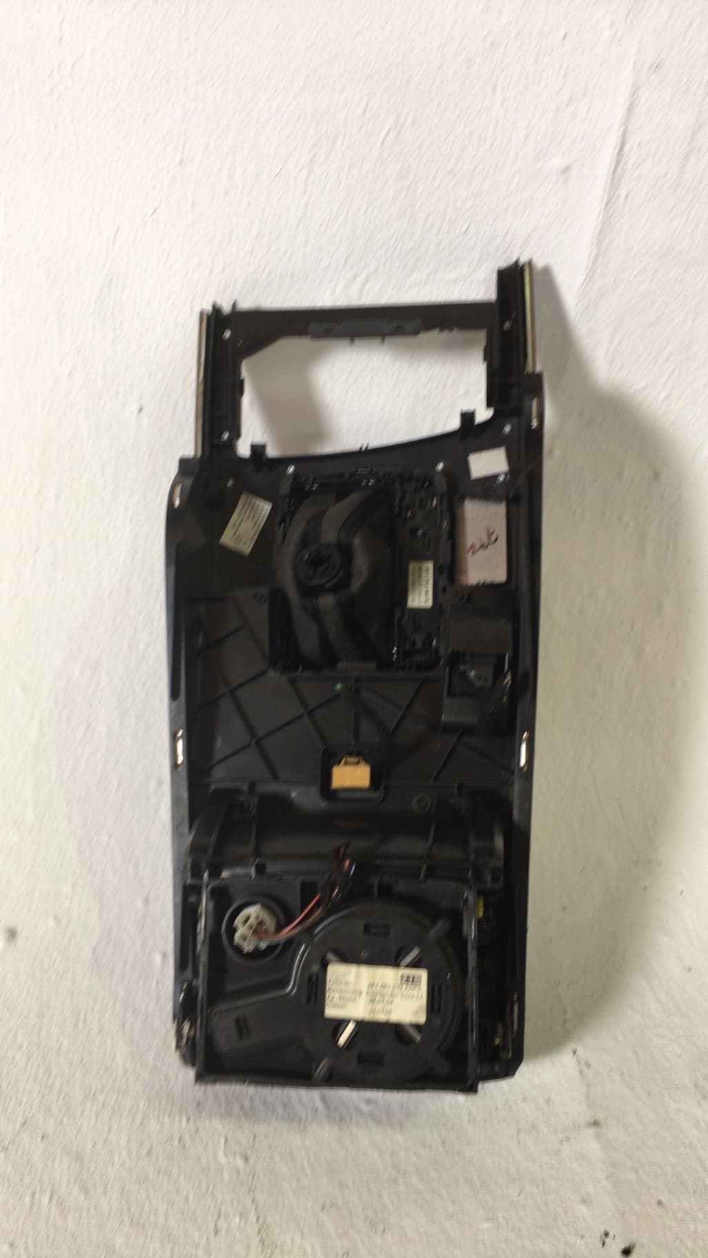 Consola central AUDI A6 AVANT (4F5) 2