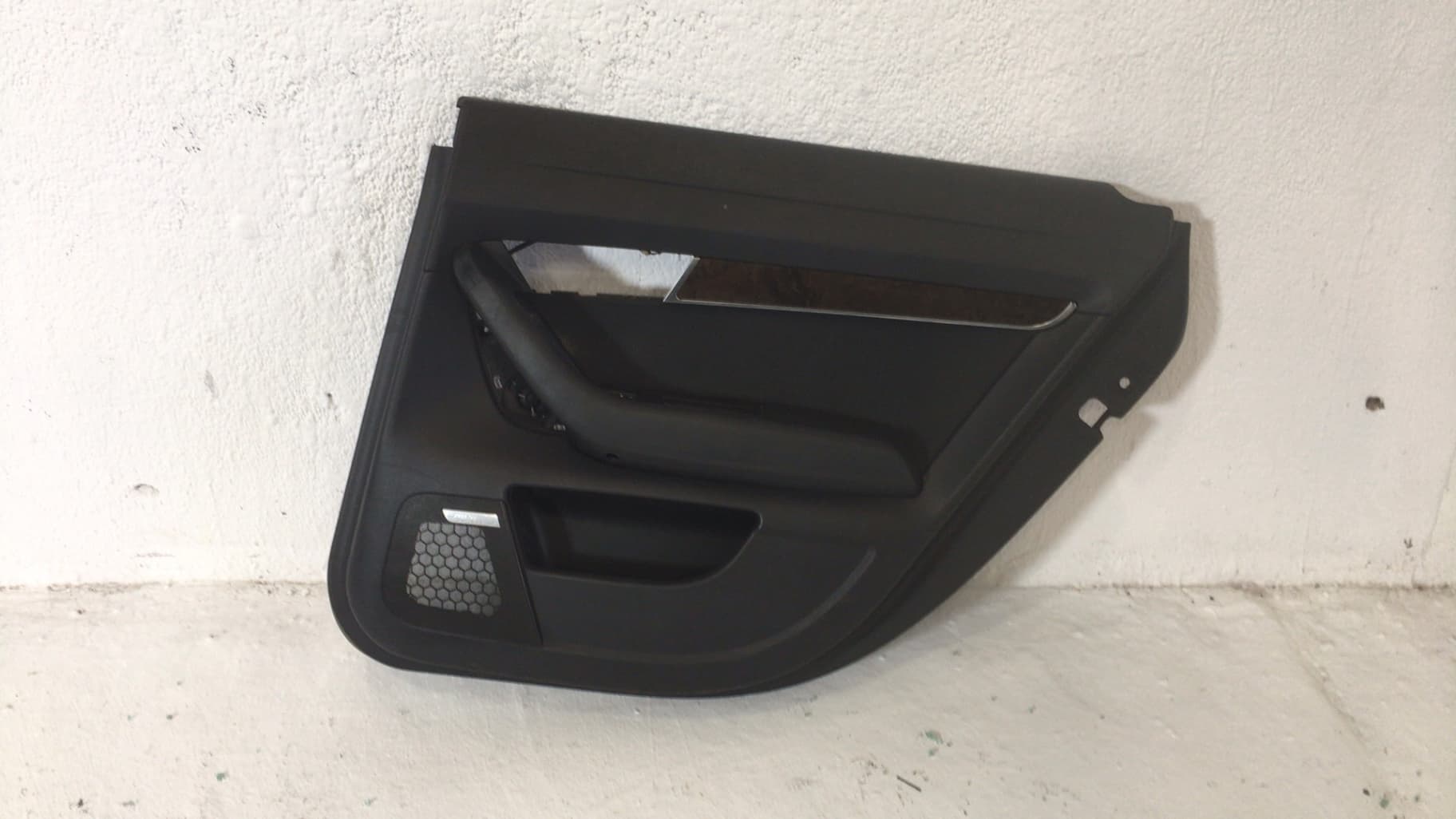 Guarnecido puerta trasera derecha AUDI A6 AVANT (4F5)