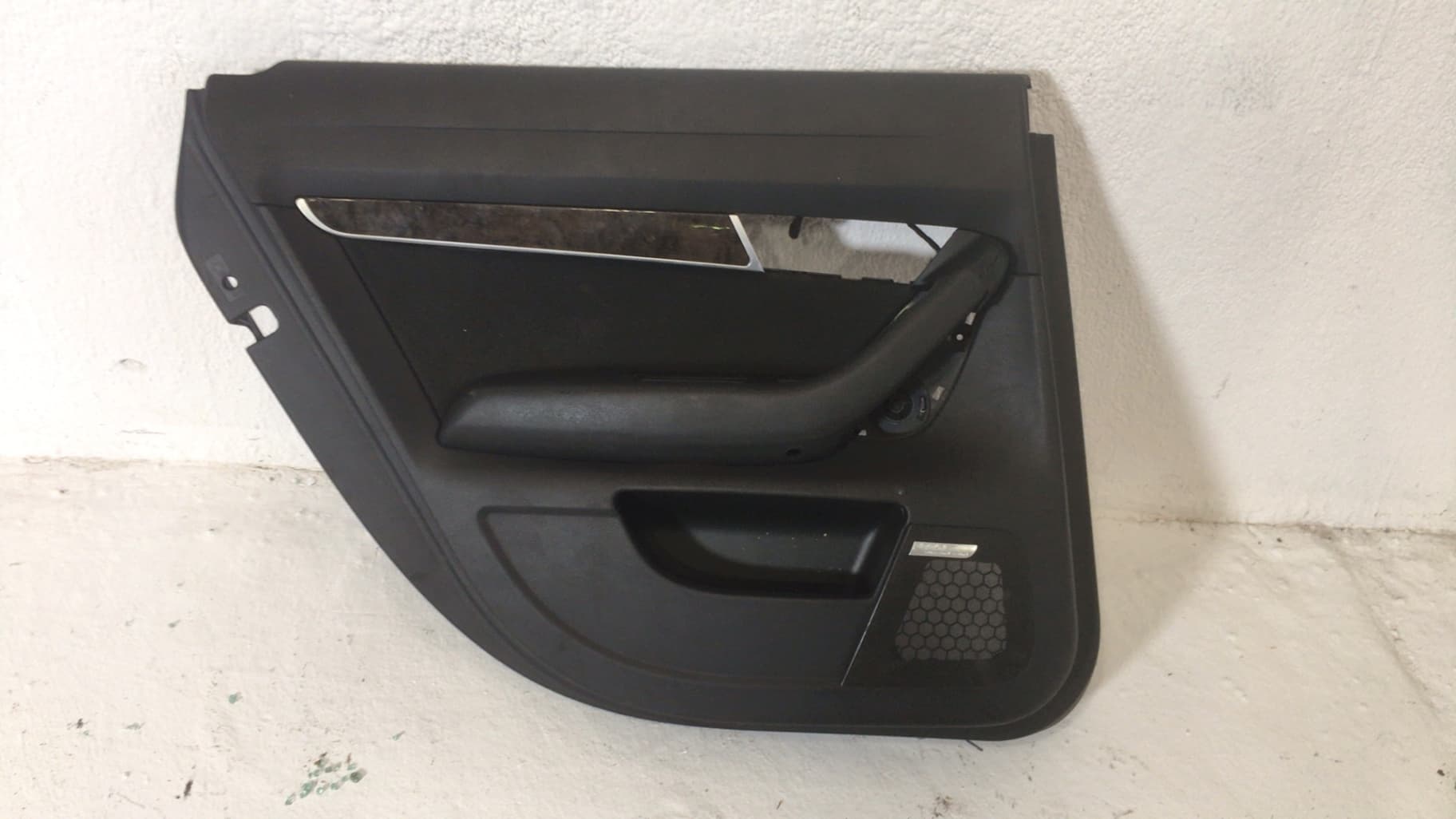 Recambio AUDI A6 AVANT (4F5) ref. 4F0867303AG3L6