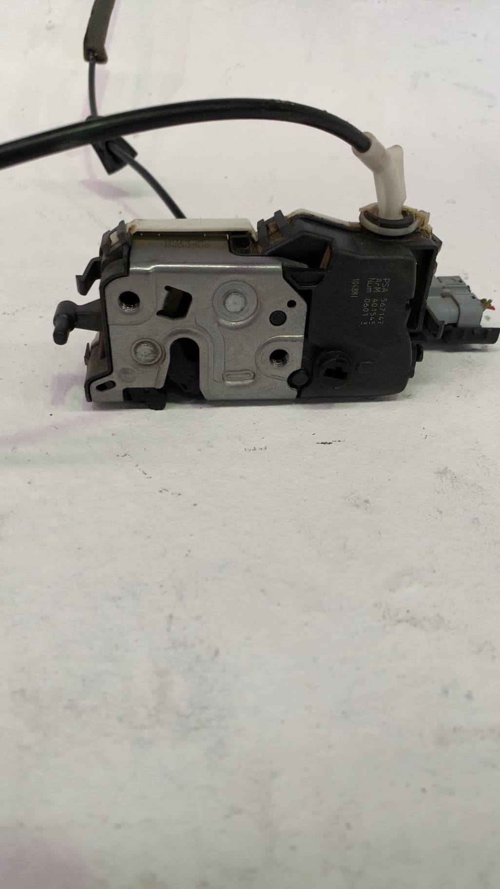 Cerradura puerta delantera derecha PEUGEOT 308 2