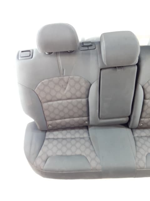 Asientos tercera fila KIA NIRO 2