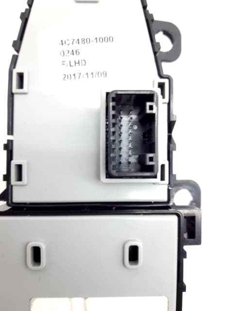 Mando elevalunas delantero izquierdo KIA NIRO 3