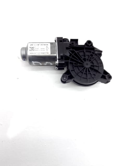 Motor elevalunas delantero derecho KIA NIRO 2