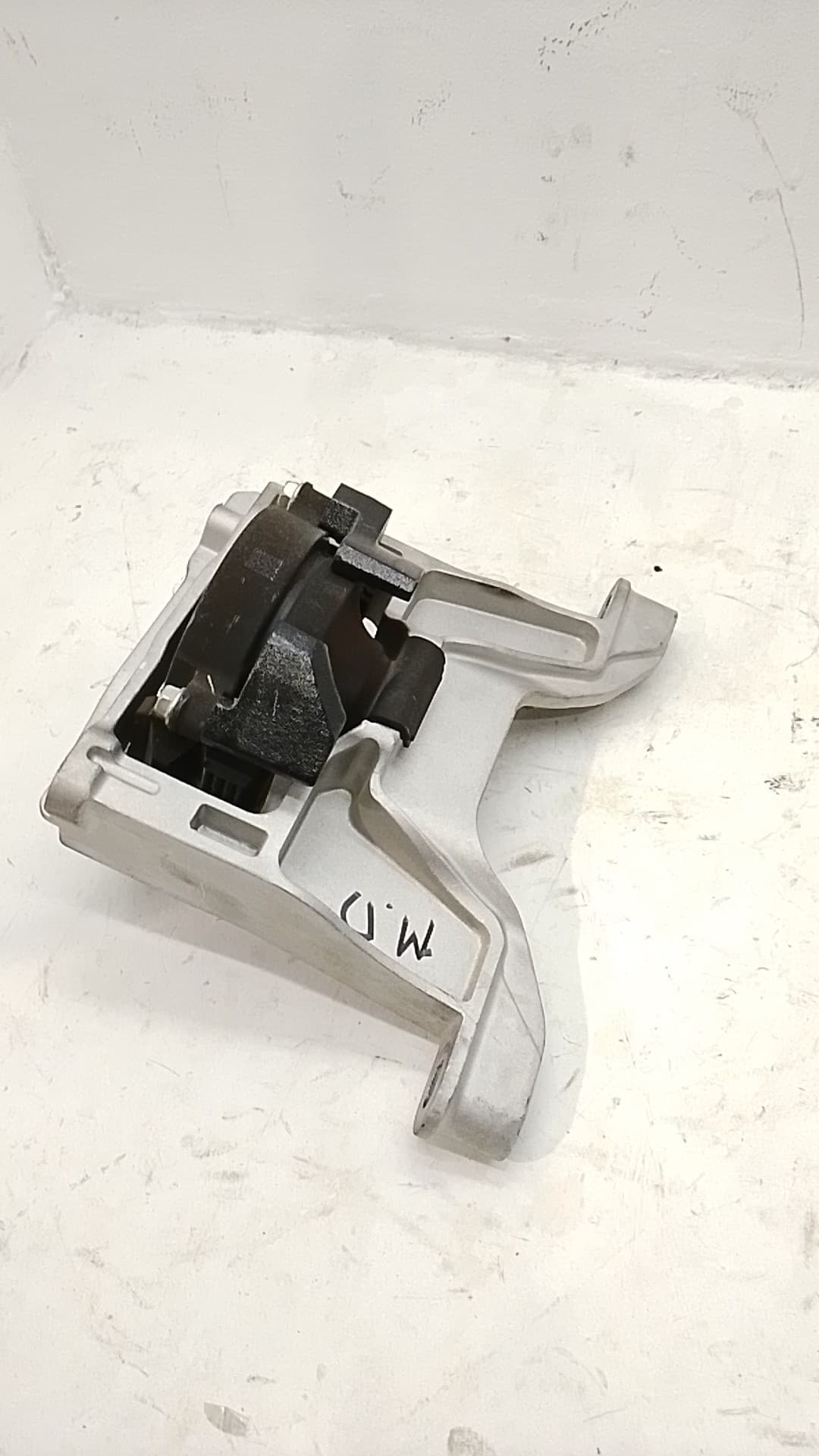 Soporte motor derecho MAZDA CX-30