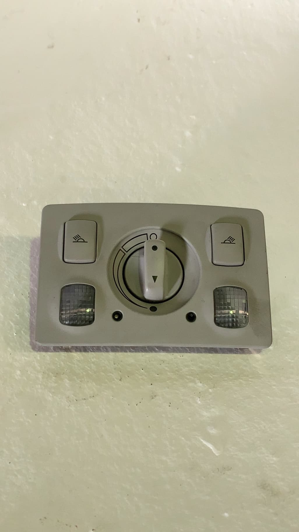 Luz interior AUDI A6 AVANT (4B5)