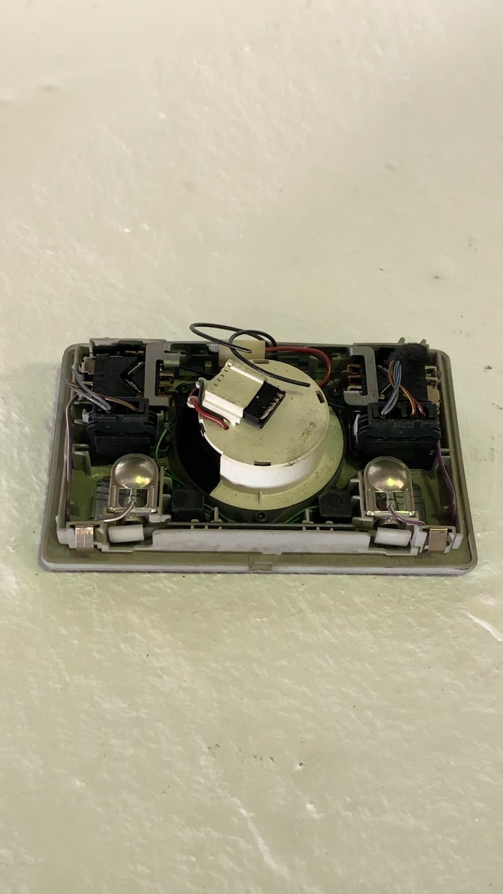 Luz interior AUDI A6 AVANT (4B5) 2