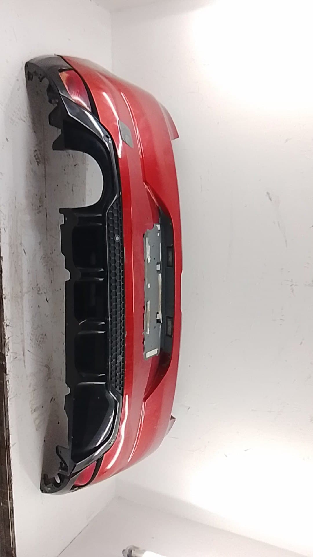 Paragolpes trasero RENAULT MEGANE IV BERLINA 5P