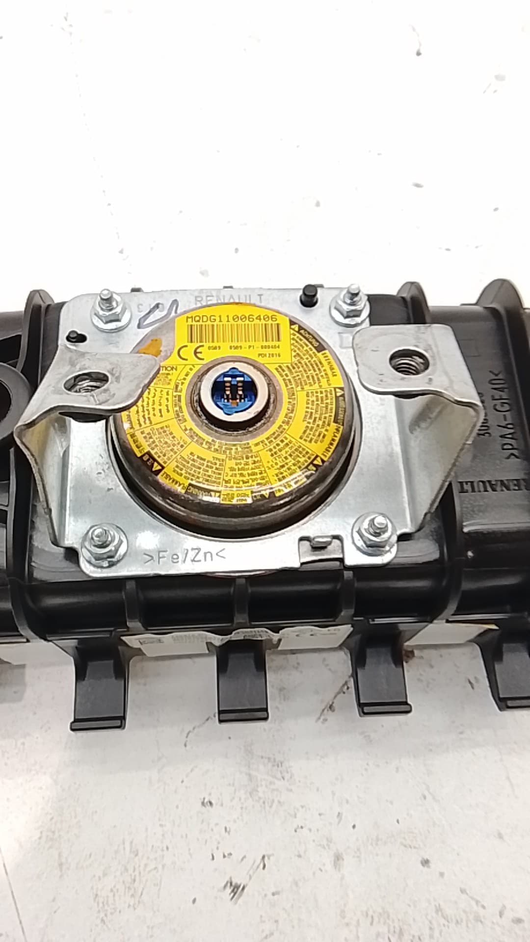 Airbag delantero derecho RENAULT MEGANE IV BERLINA 5P 2