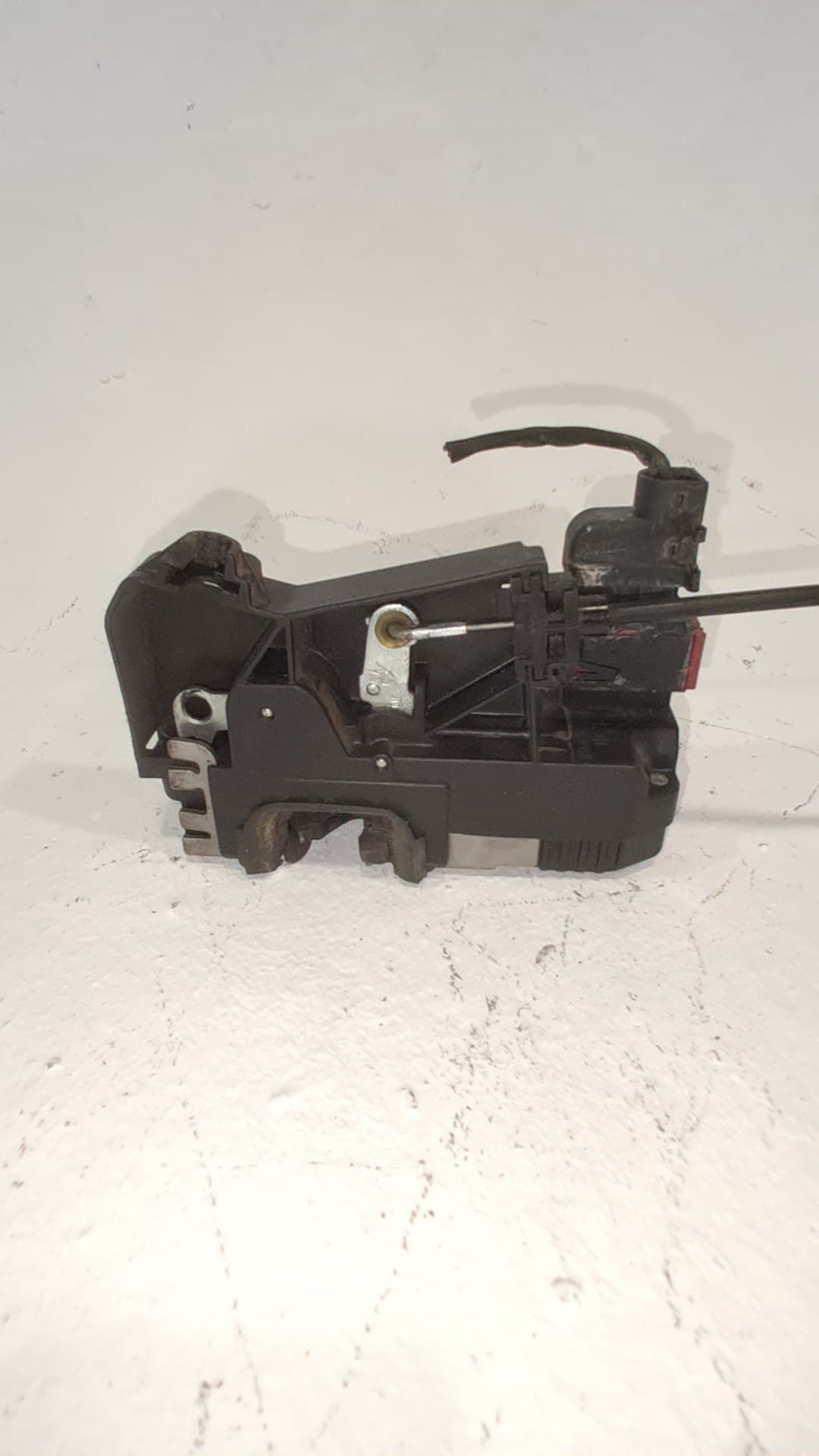 Cerradura puerta delantera derecha OPEL ASTRA F BERLINA 3