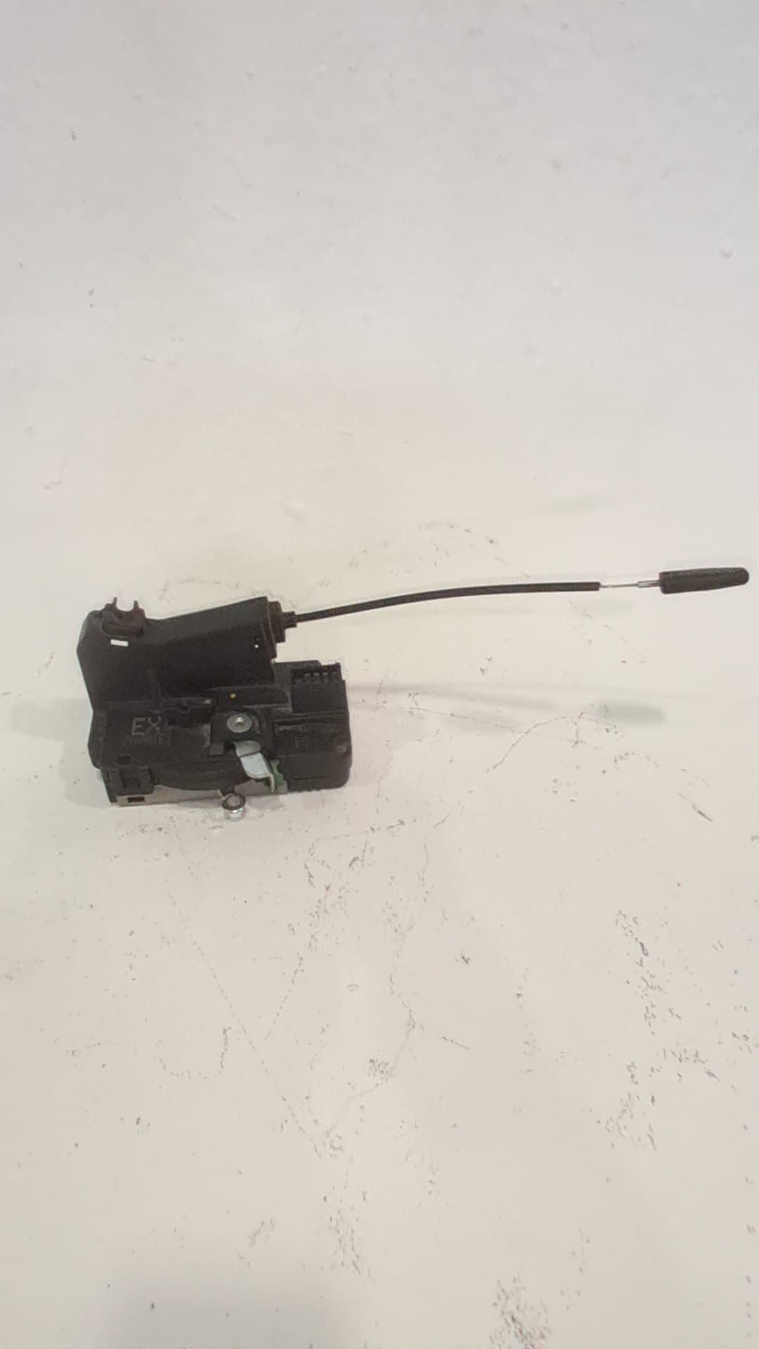 Cerradura puerta delantera izquierda OPEL ASTRA F BERLINA 4