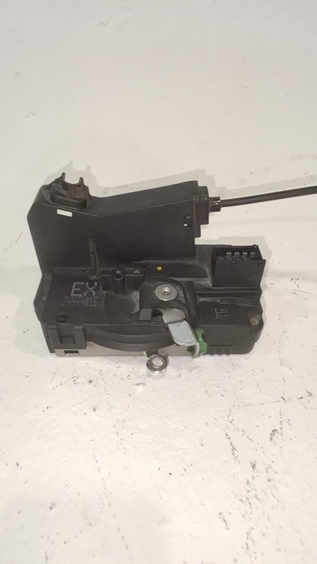Cerradura puerta delantera izquierda OPEL ASTRA F BERLINA