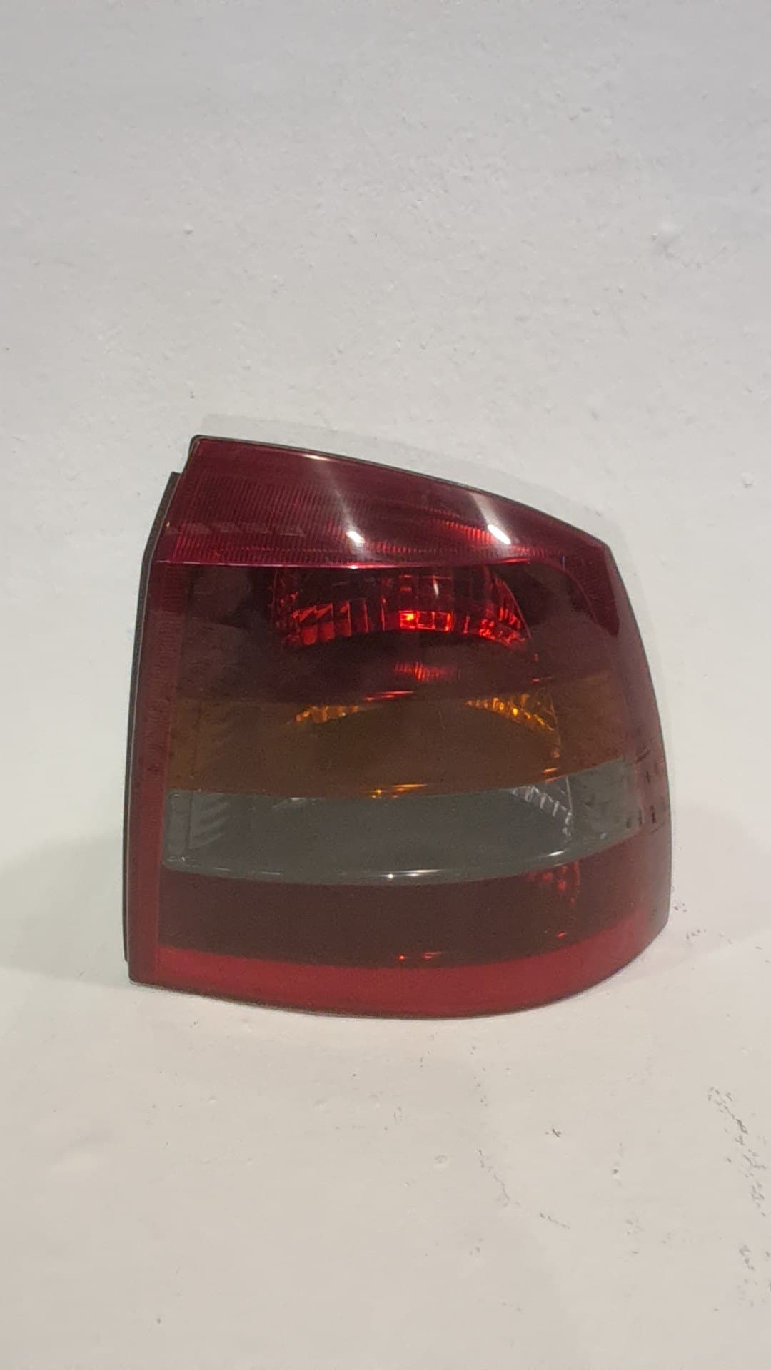 Piloto trasero derecho OPEL ASTRA F BERLINA