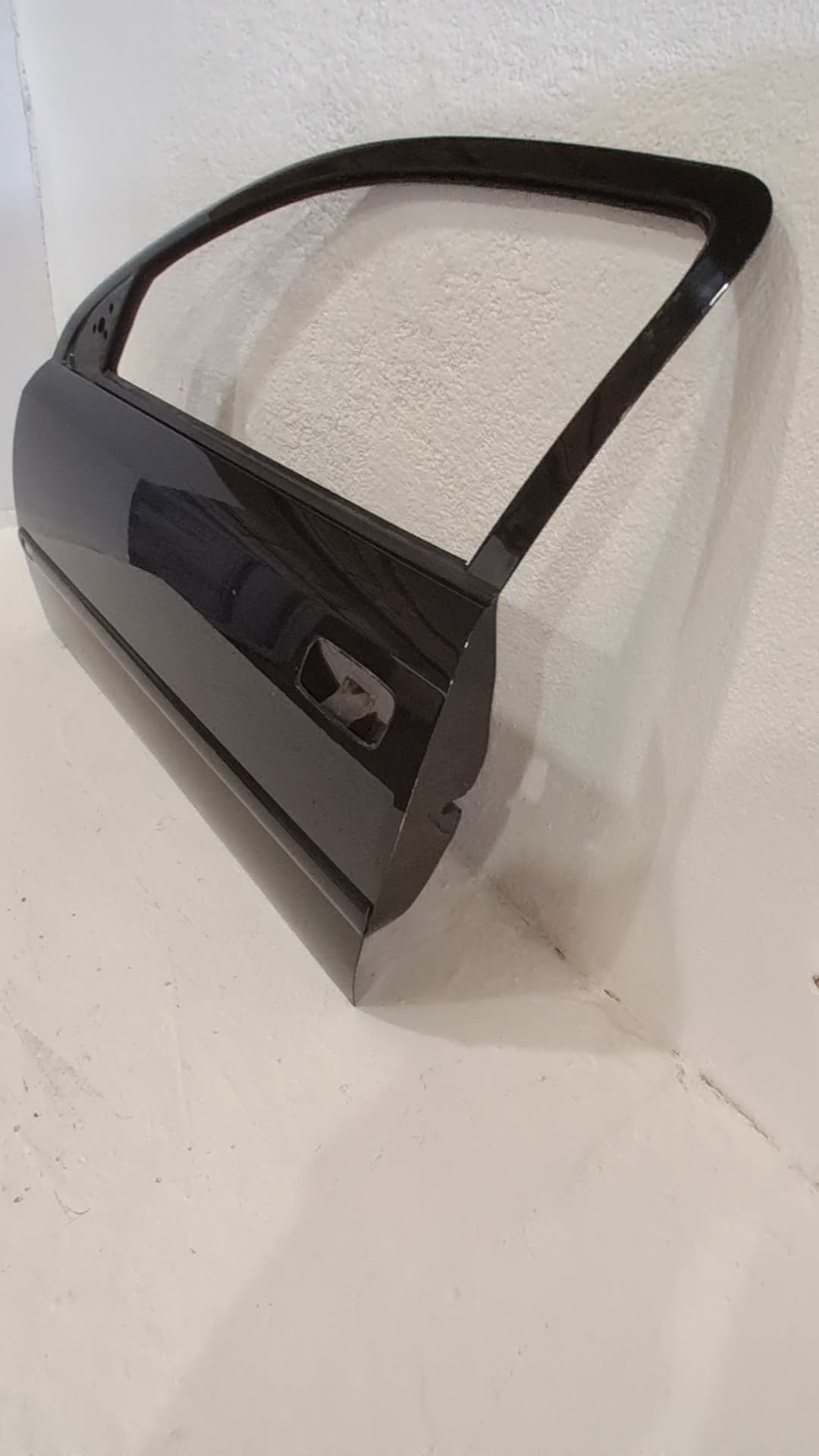 Puerta delantera izquierda OPEL ASTRA F BERLINA 3