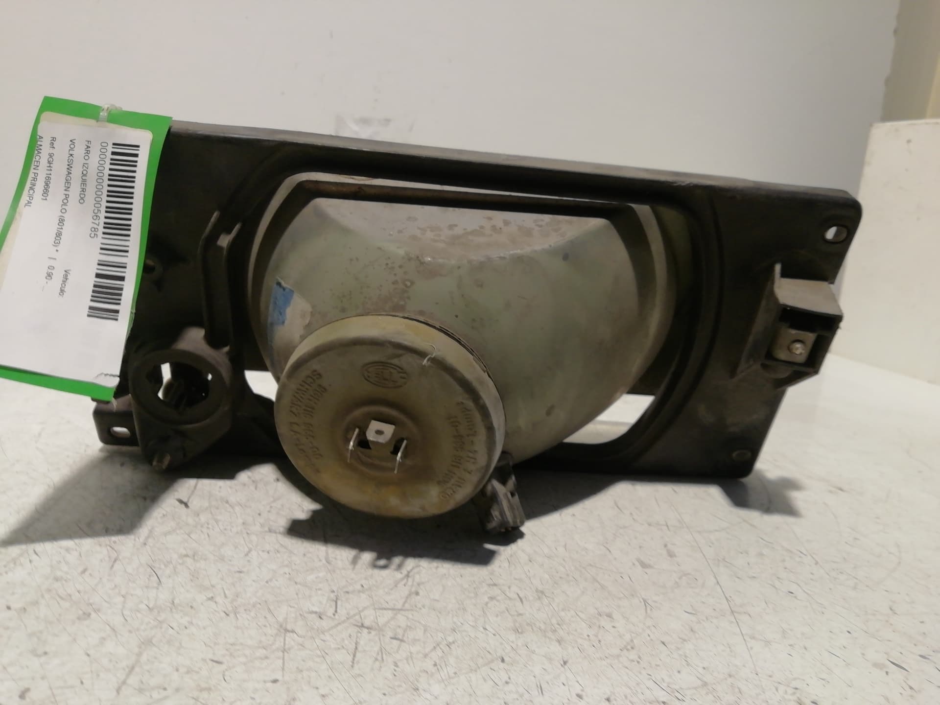 Faro izquierdo VOLKSWAGEN POLO (9N1) 3