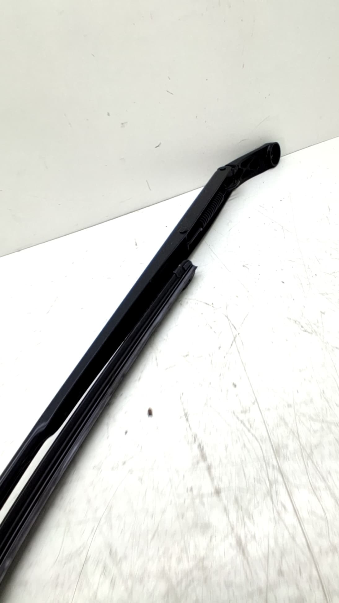 Brazo limpia delantero derecho HONDA JAZZ (GK) 3