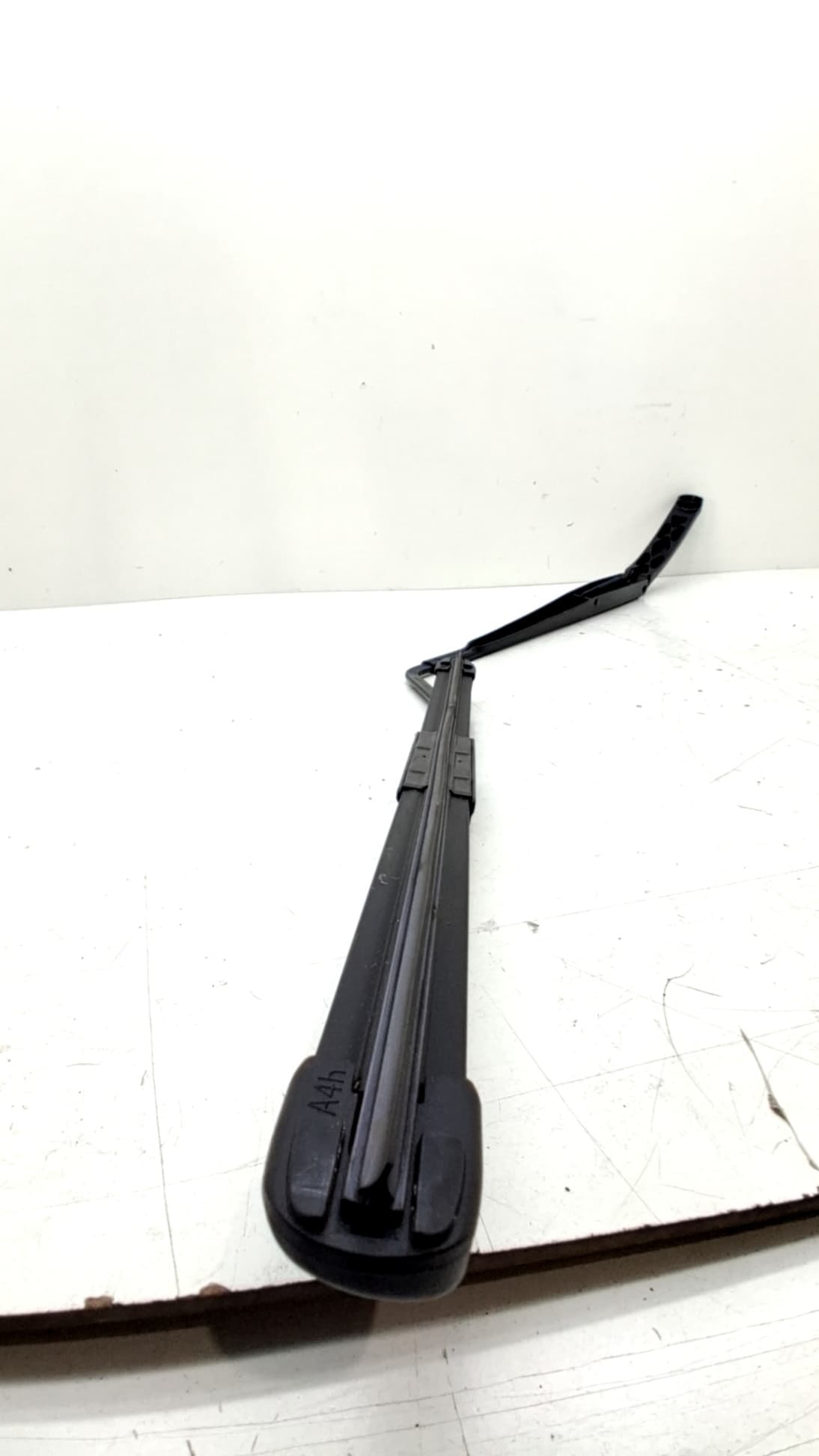 Brazo limpia delantero izquierdo HONDA JAZZ (GK)