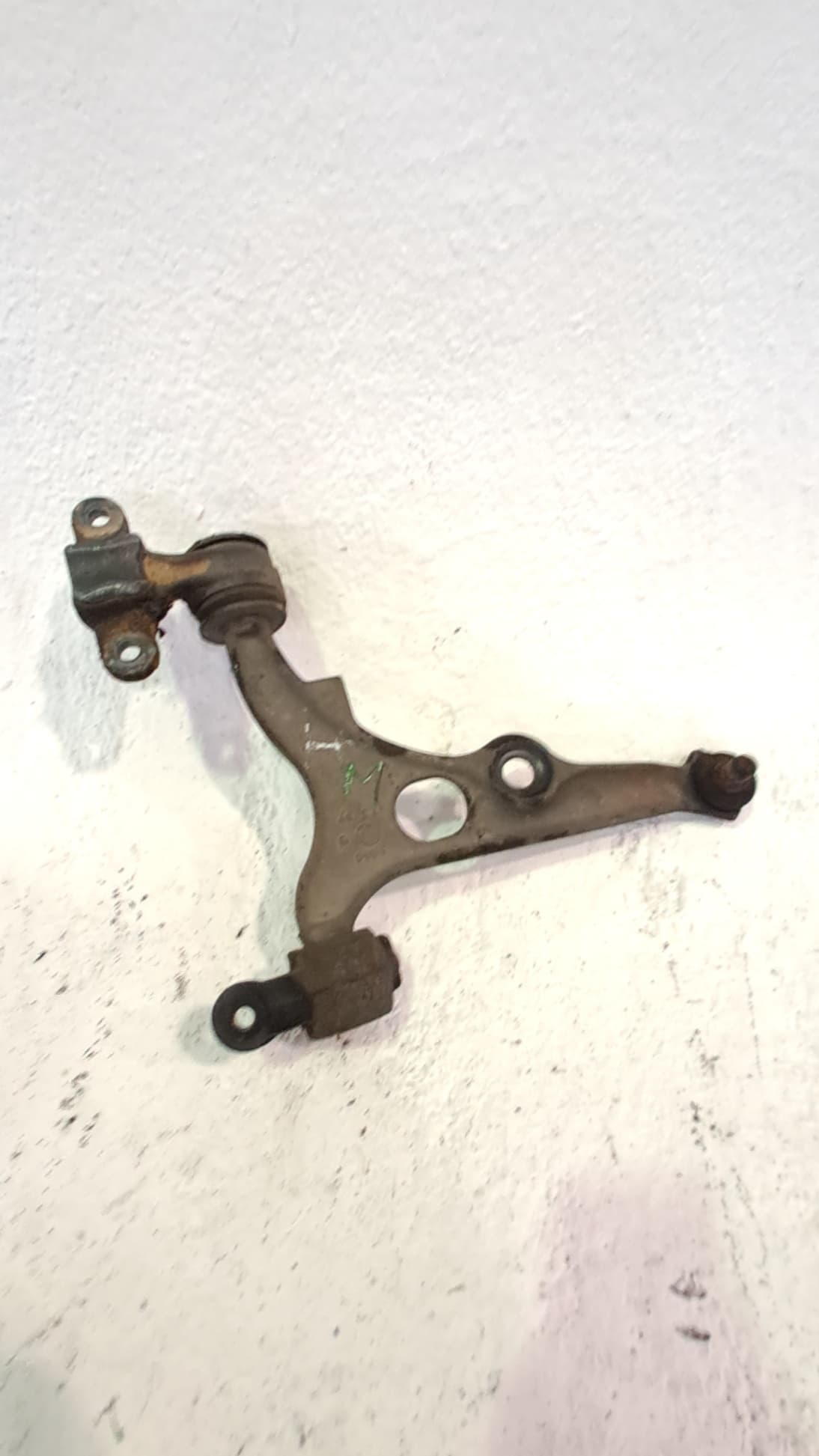 Brazo suspension inferior delantero izquierdo PEUGEOT 806 2