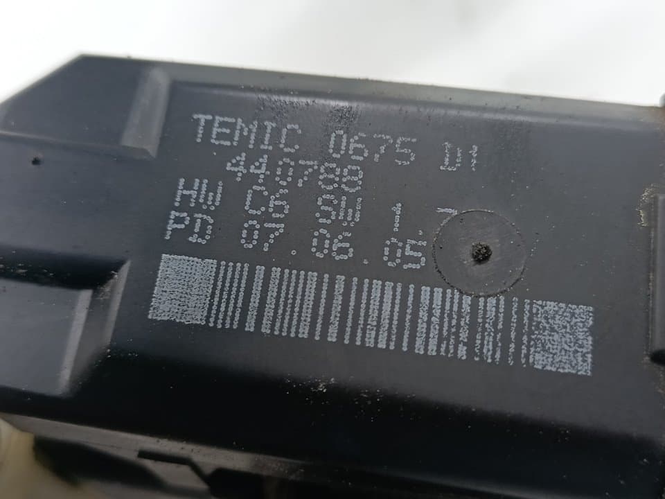 Elevalunas delantero derecho RENAULT MEGANE II BERLINA 5P 3