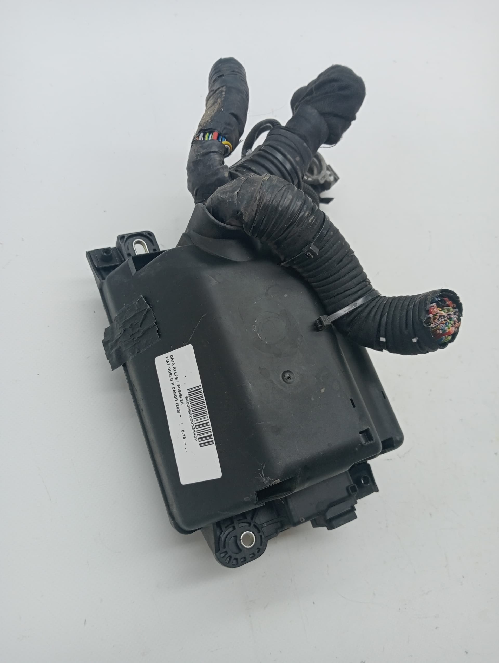 Caja reles / fusibles FIAT DOBLO II CARGO (263)